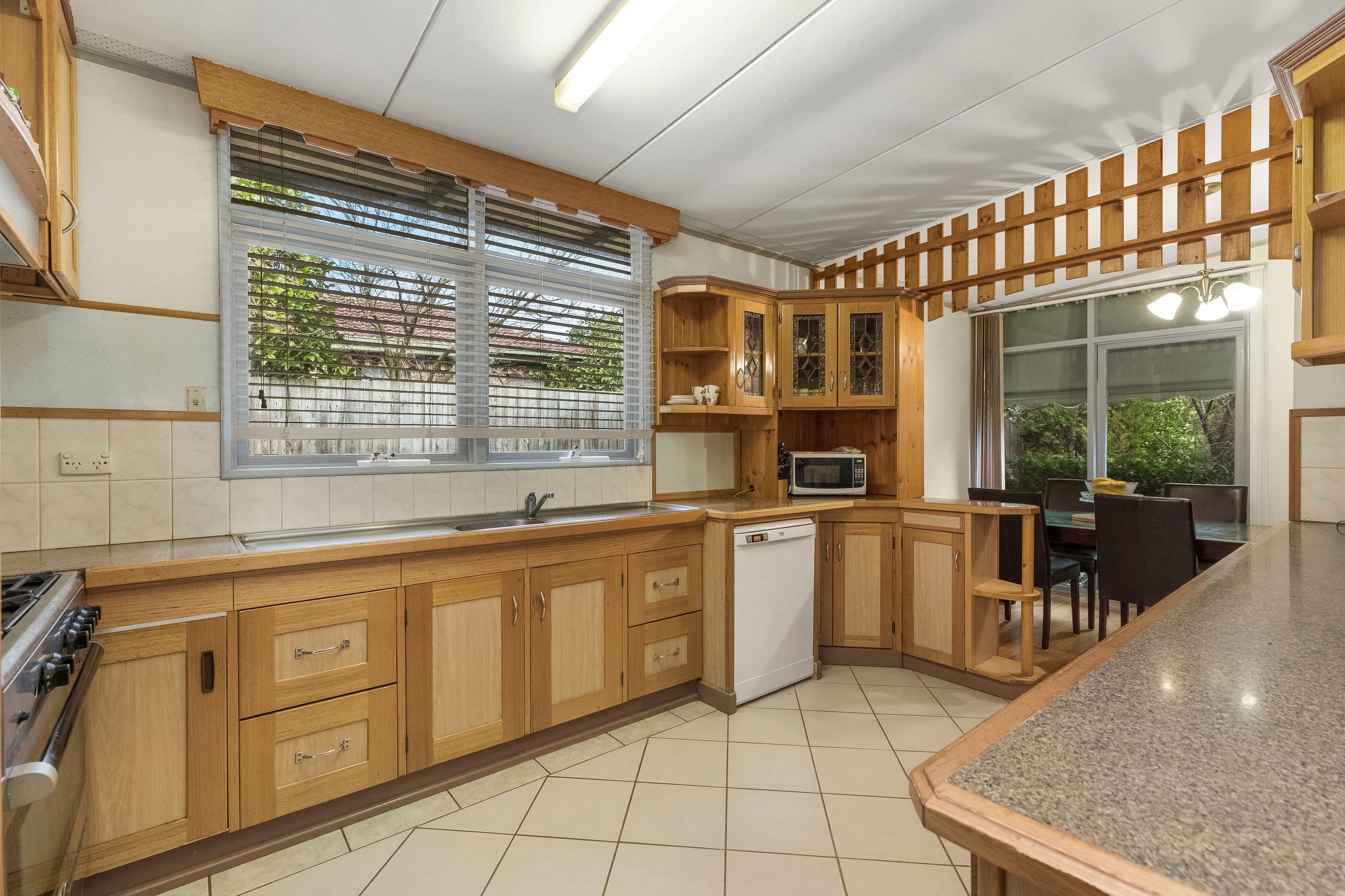 63 Rankin Road, Ferntree Gully VIC 3156, Ferntree Gully - Thumbnail 2