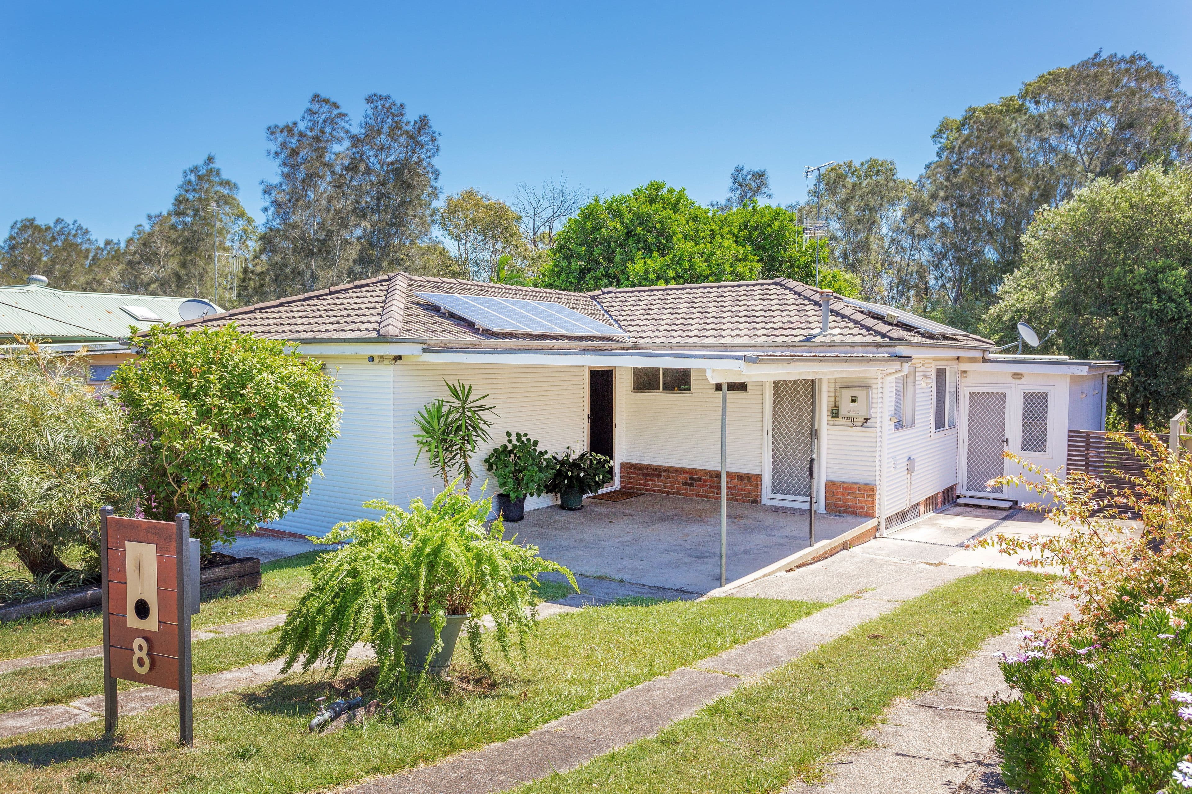 8 Dale Street, Taree - Image 1