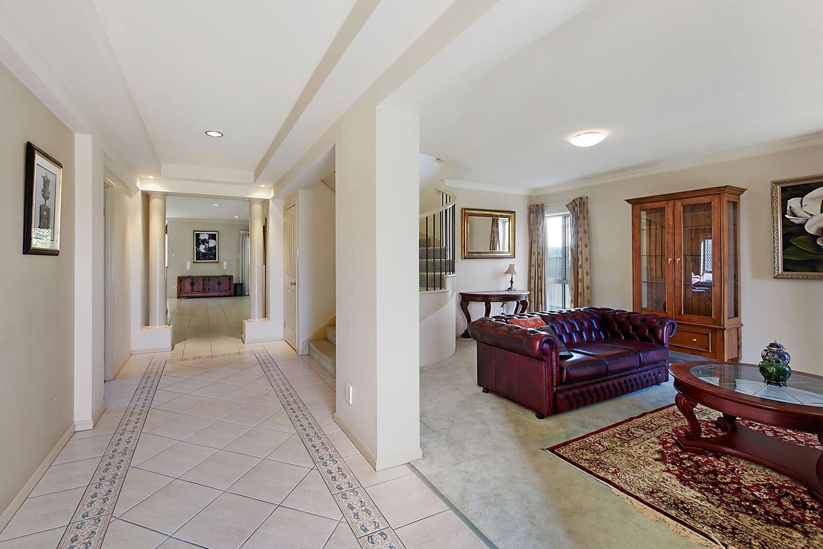 27 Cambridge Place, Wishart QLD 4122, Wishart - Thumbnail 2