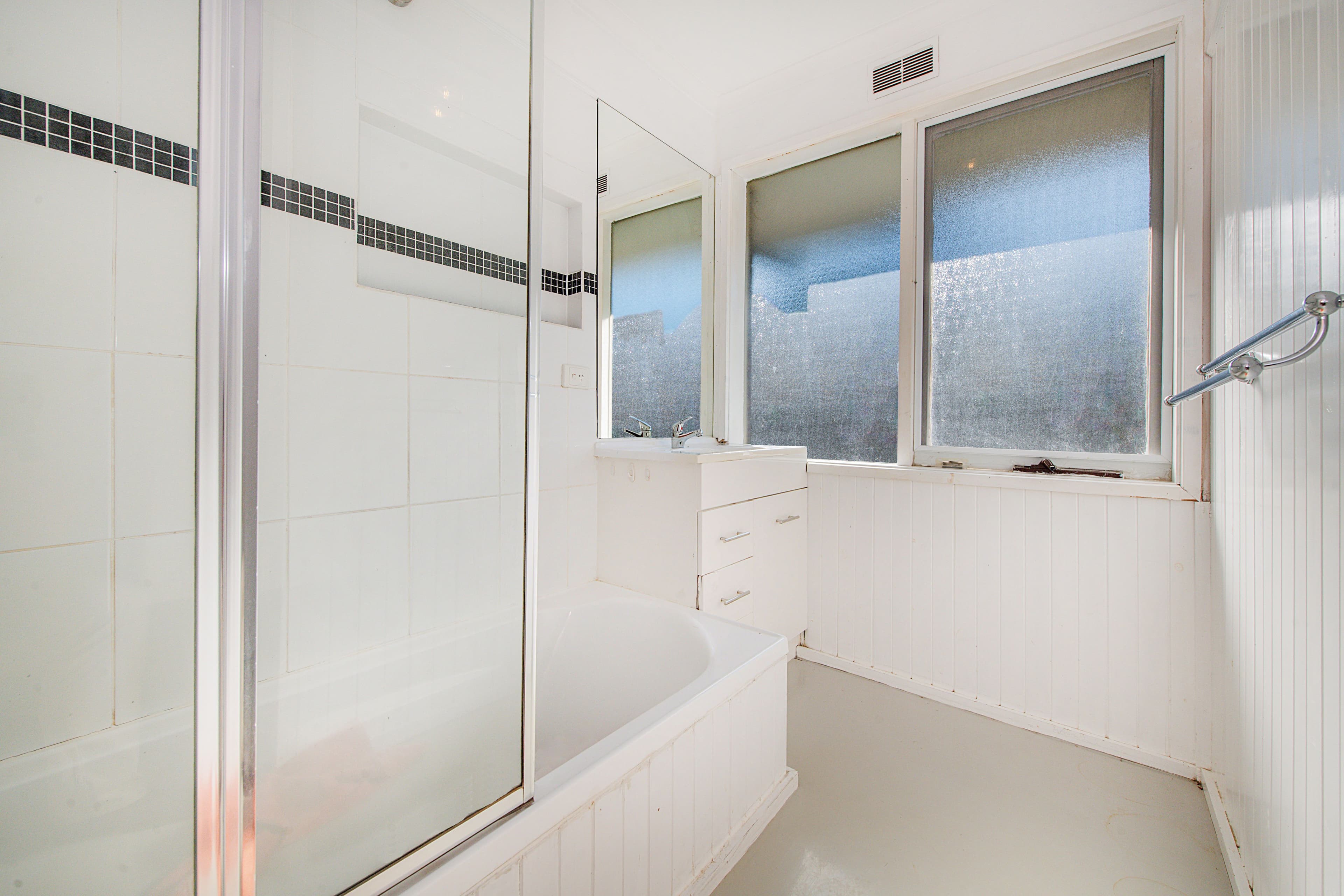 1 Chagall Court, Scoresby VIC 3179, Scoresby - Thumbnail 4