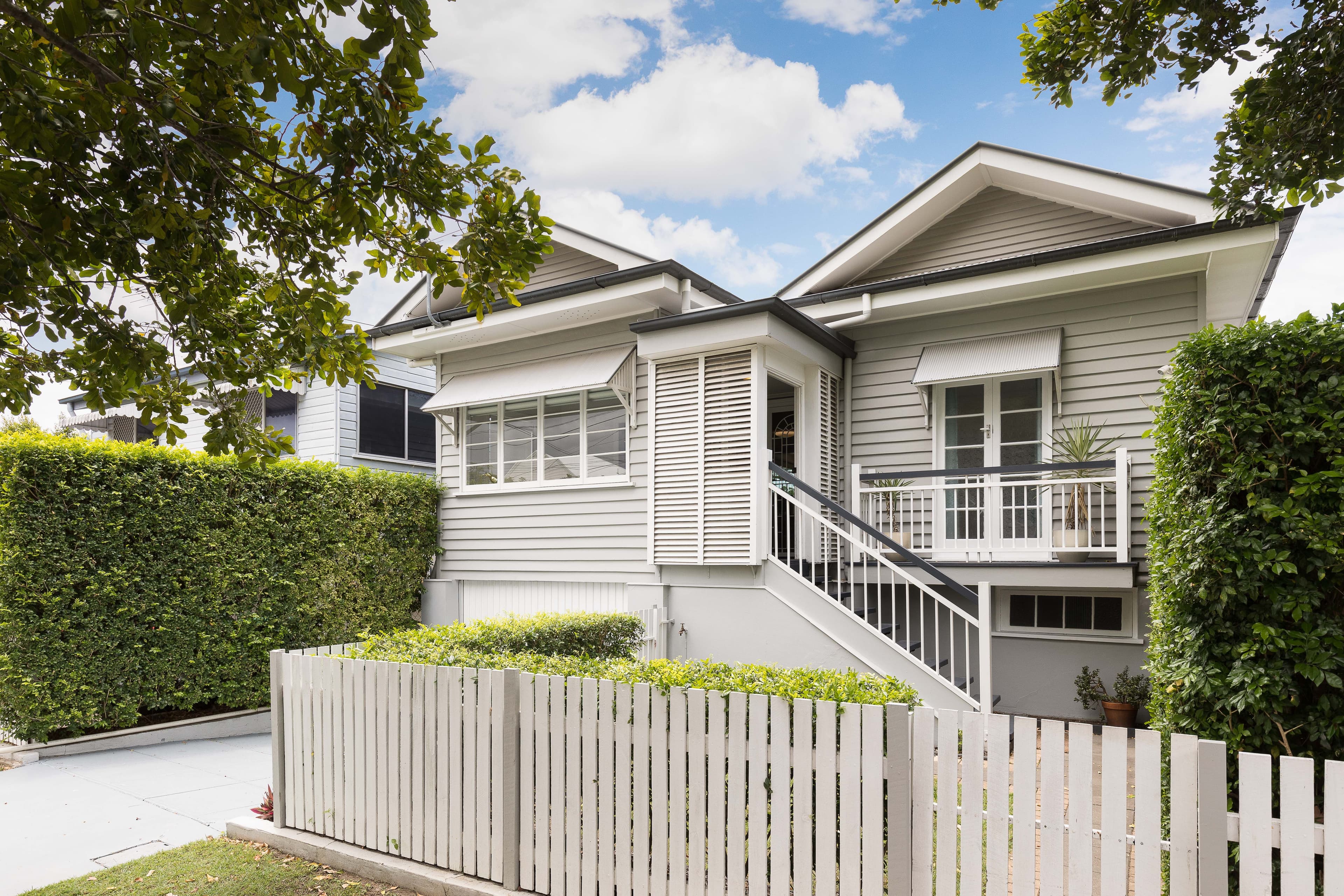 16 Harris Street, Hawthorne QLD 4171, Hawthorne - Image 1