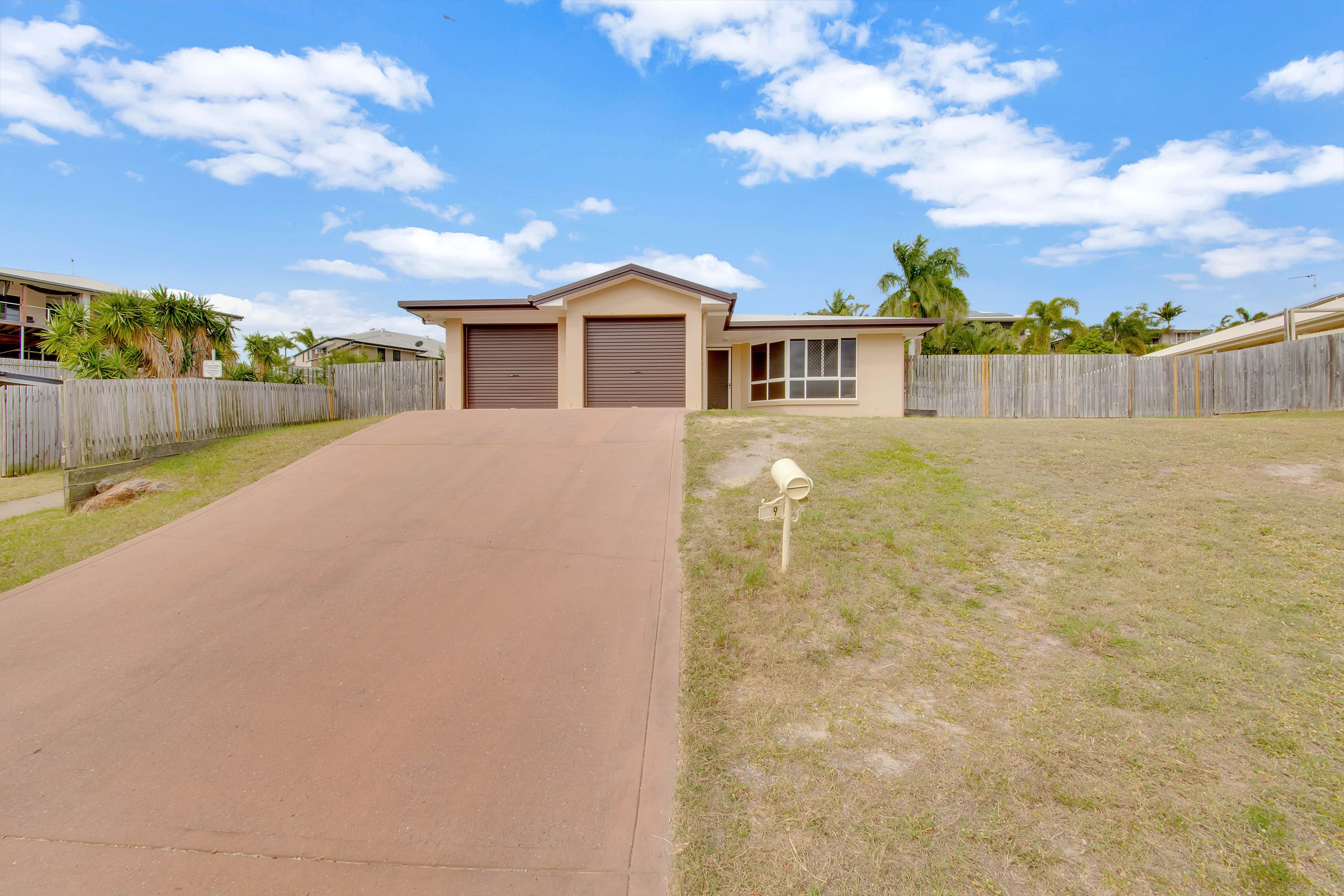 39 Waratah Street, Kin Kora QLD 4680, Kin Kora - Image 1
