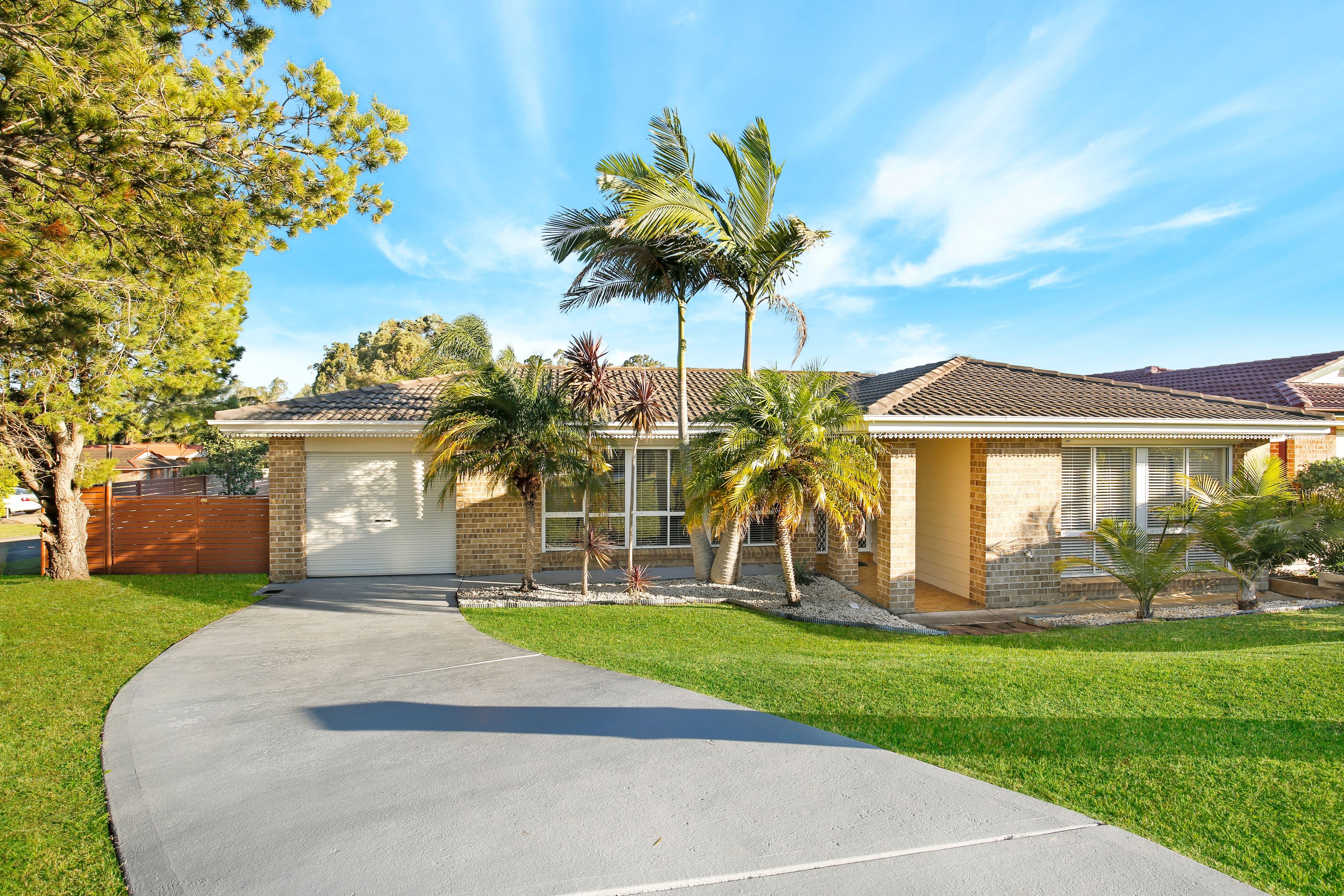 31 Habeda Avenue, Horsley - Image 1