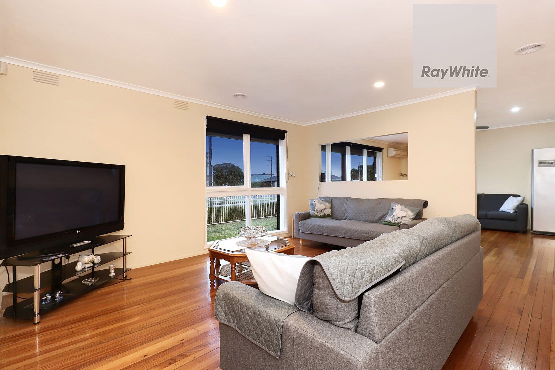 5 Vaucluse Avenue, Gladstone Park VIC 3043, Gladstone Park - Thumbnail 4