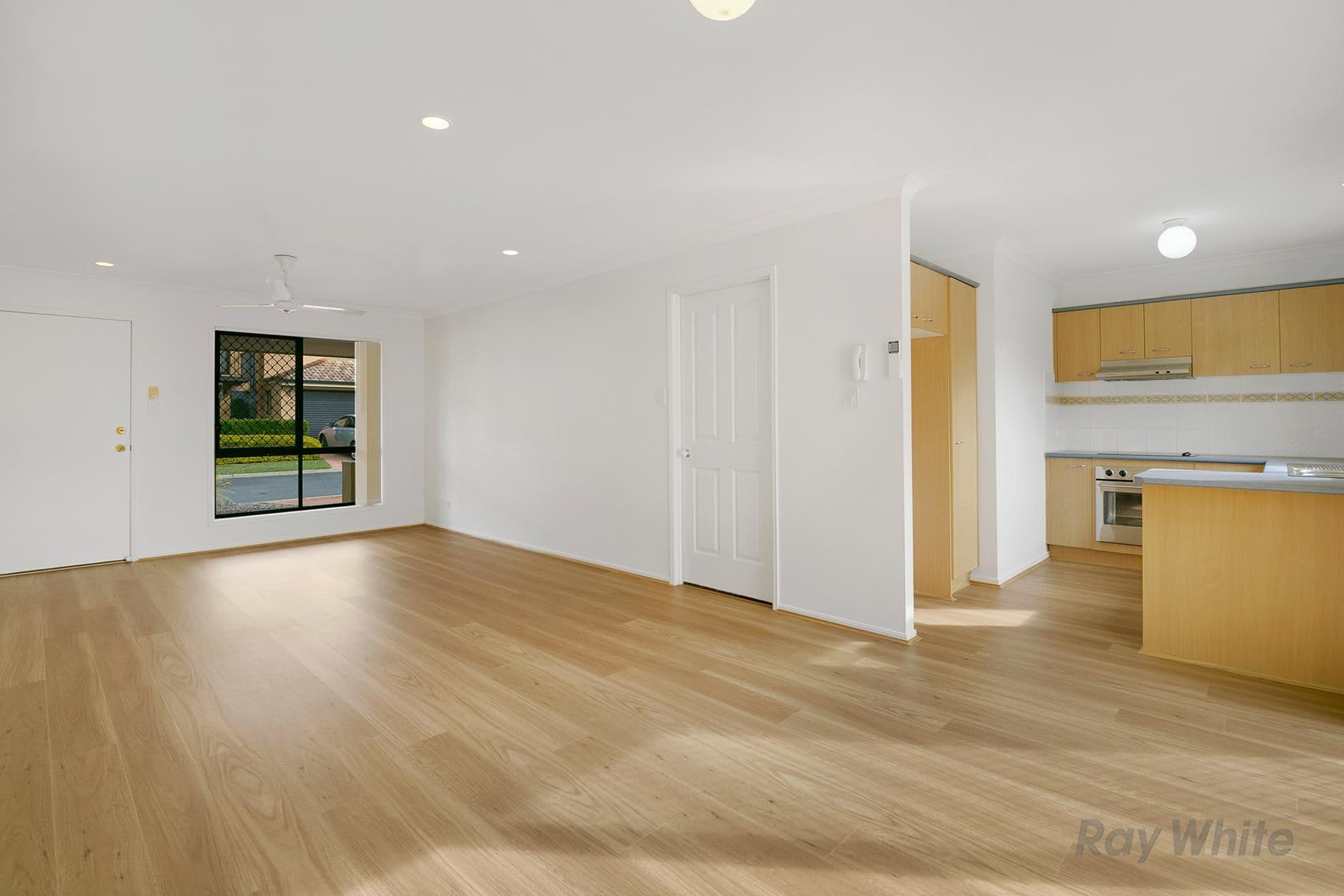 8 Diamond Place, Runcorn QLD 4113, Runcorn - Thumbnail 3
