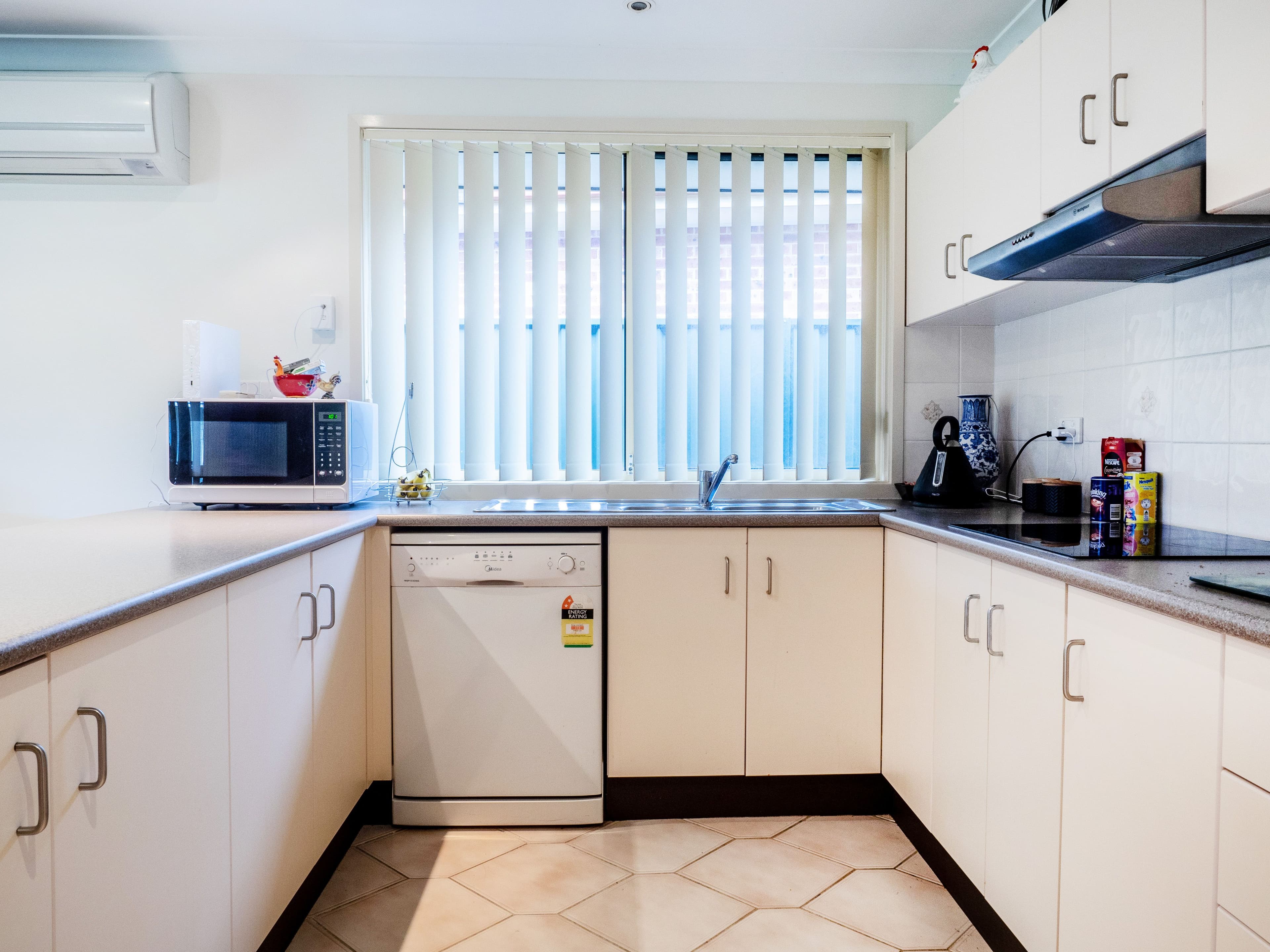 24 Rayleigh Drive, Worrigee - Thumbnail 7