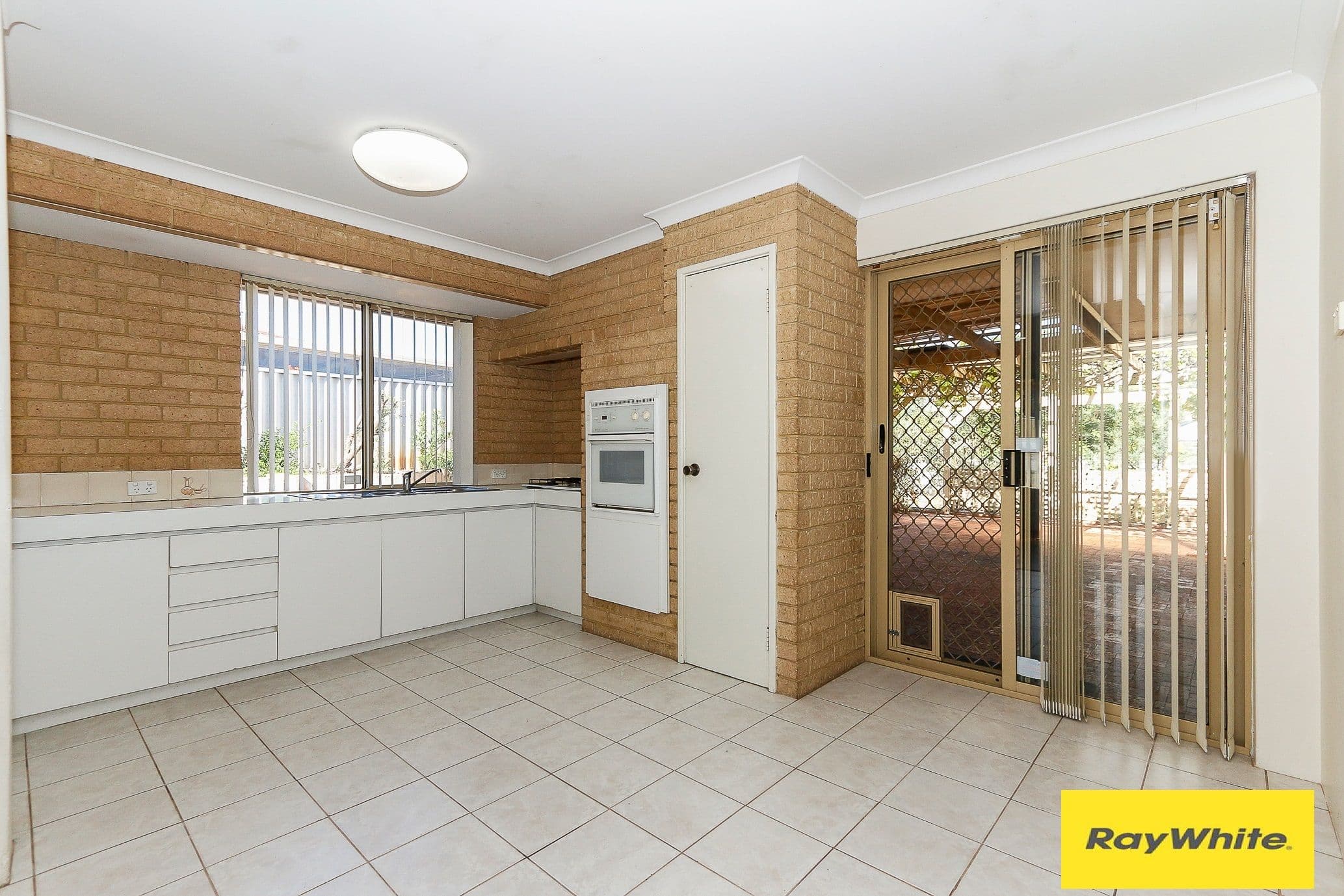 14 Osprey Cir, Ballajura WA 6066, Ballajura - Thumbnail 7
