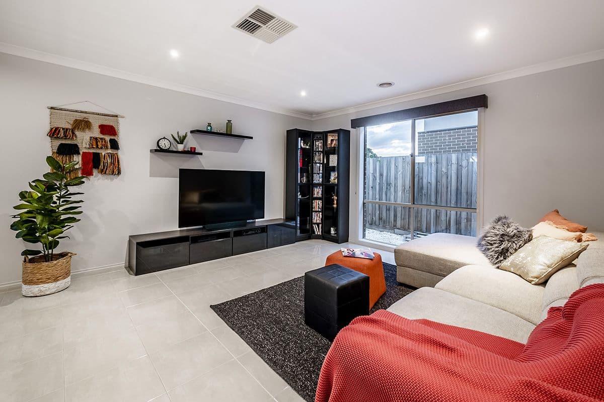 3 Kenmax Avenue, Hampton Park VIC 3976, Hampton Park - Thumbnail 4