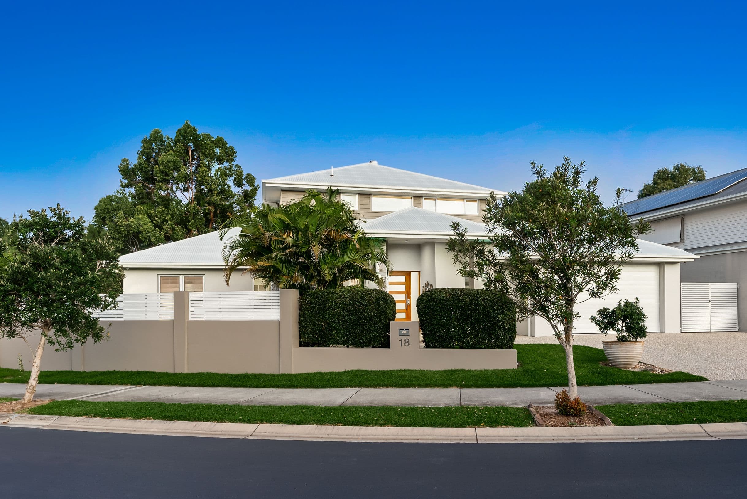 18 Birkdale Circuit, North Lakes QLD 4509, North Lakes - Thumbnail 5
