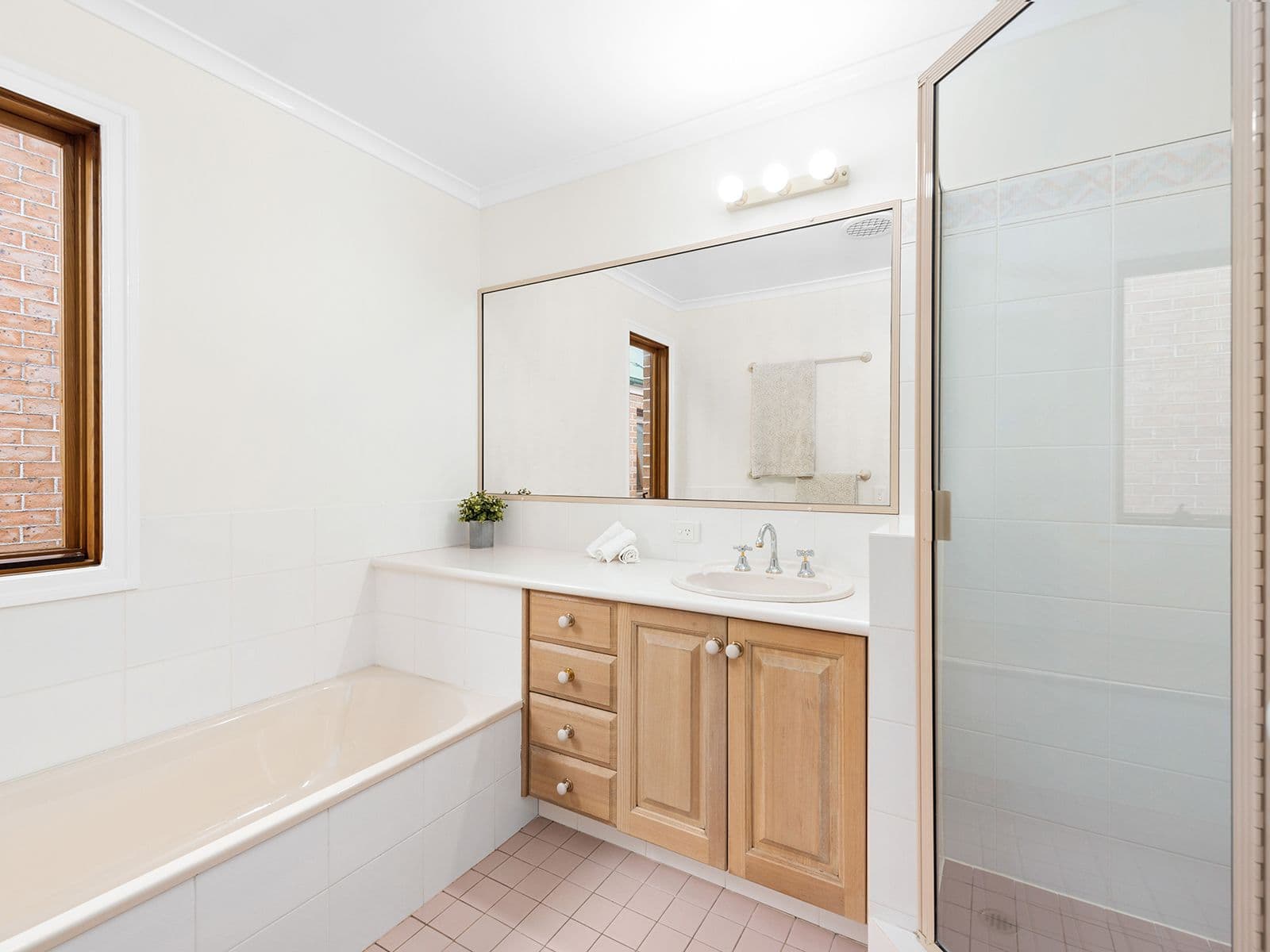 20 Laurel Avenue, Chelmer QLD 4068, Chelmer - Thumbnail 8