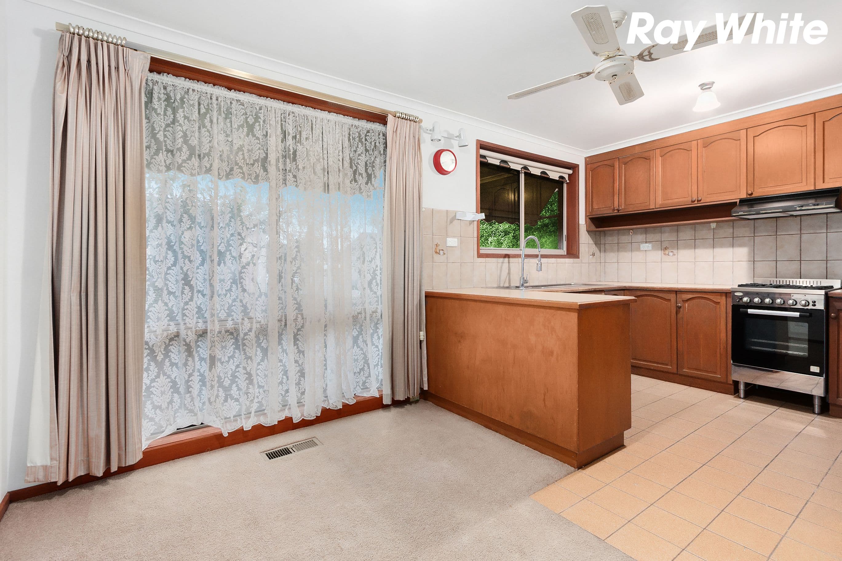 19 Eagle Drive, Pakenham VIC 3810, Pakenham - Thumbnail 7