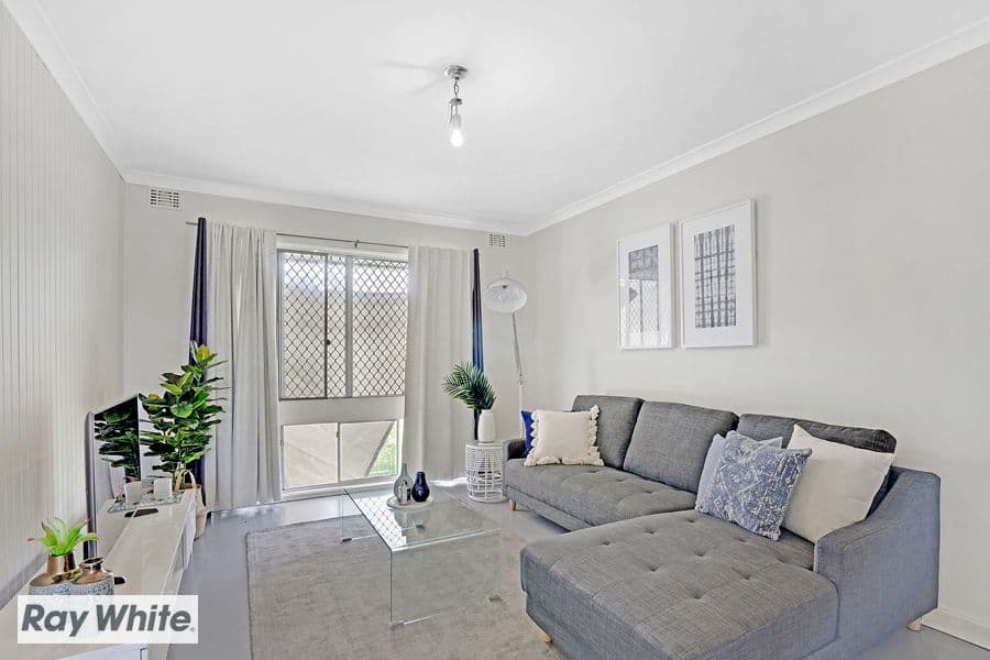 8 Shalford Way, Girrawheen WA 6064, Girrawheen - Thumbnail 2