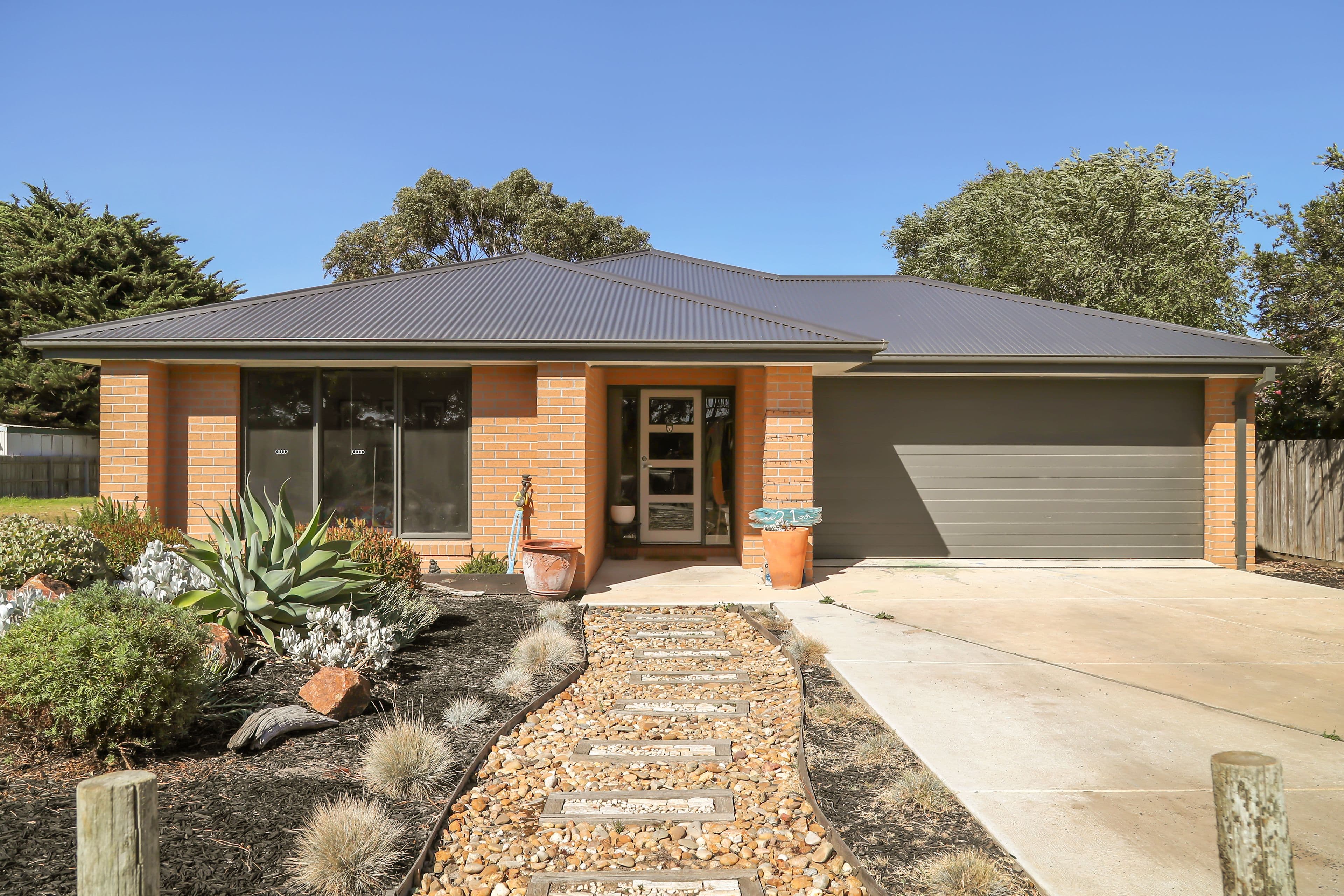 21 Phillip Island Road, Sunderland Bay VIC 3922, Sunderland Bay - Image 1
