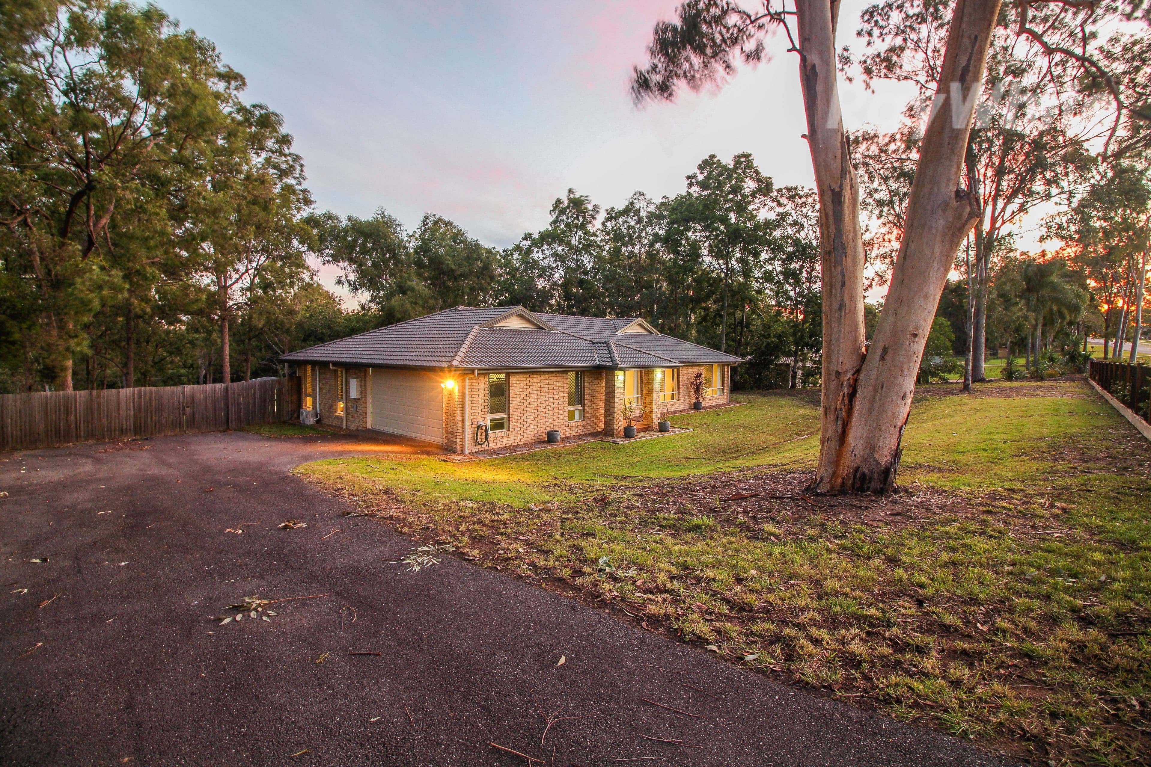 55 Hume Street, Barellan Point QLD 4306, Barellan Point - Thumbnail 2