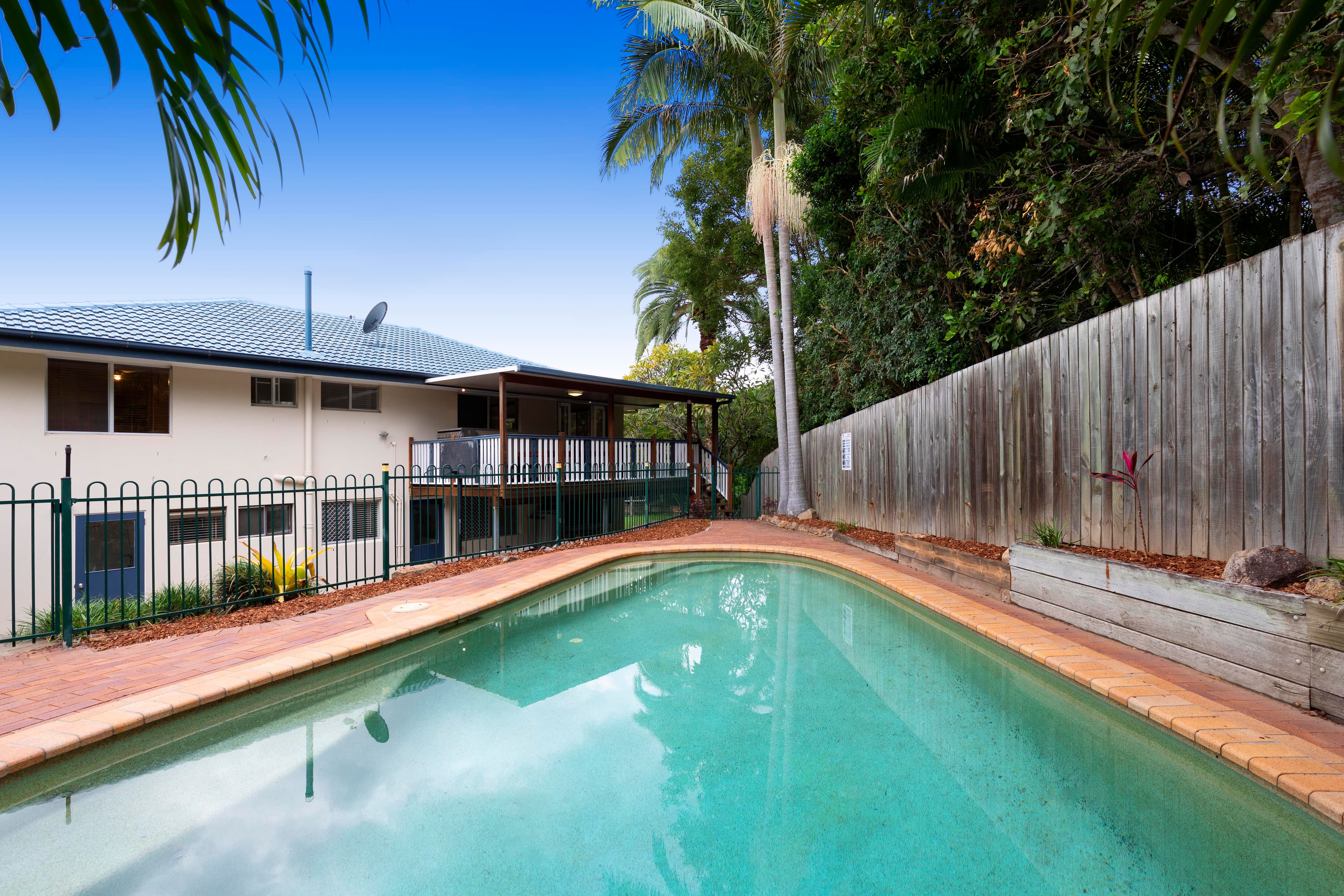 7 Denning Street, The Gap QLD 4061, The Gap - Thumbnail 2