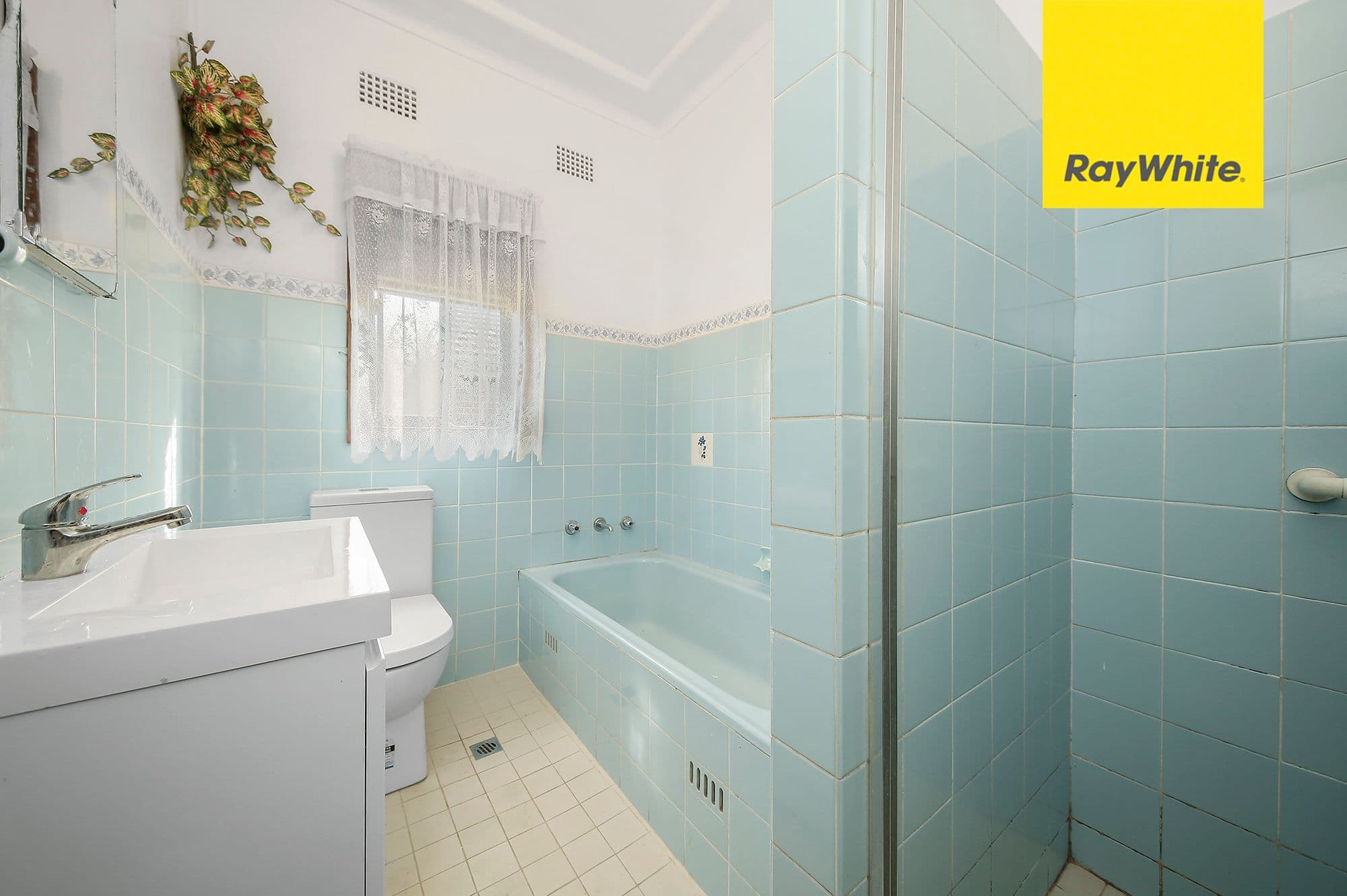 11 Paul Street, Auburn - Thumbnail 6