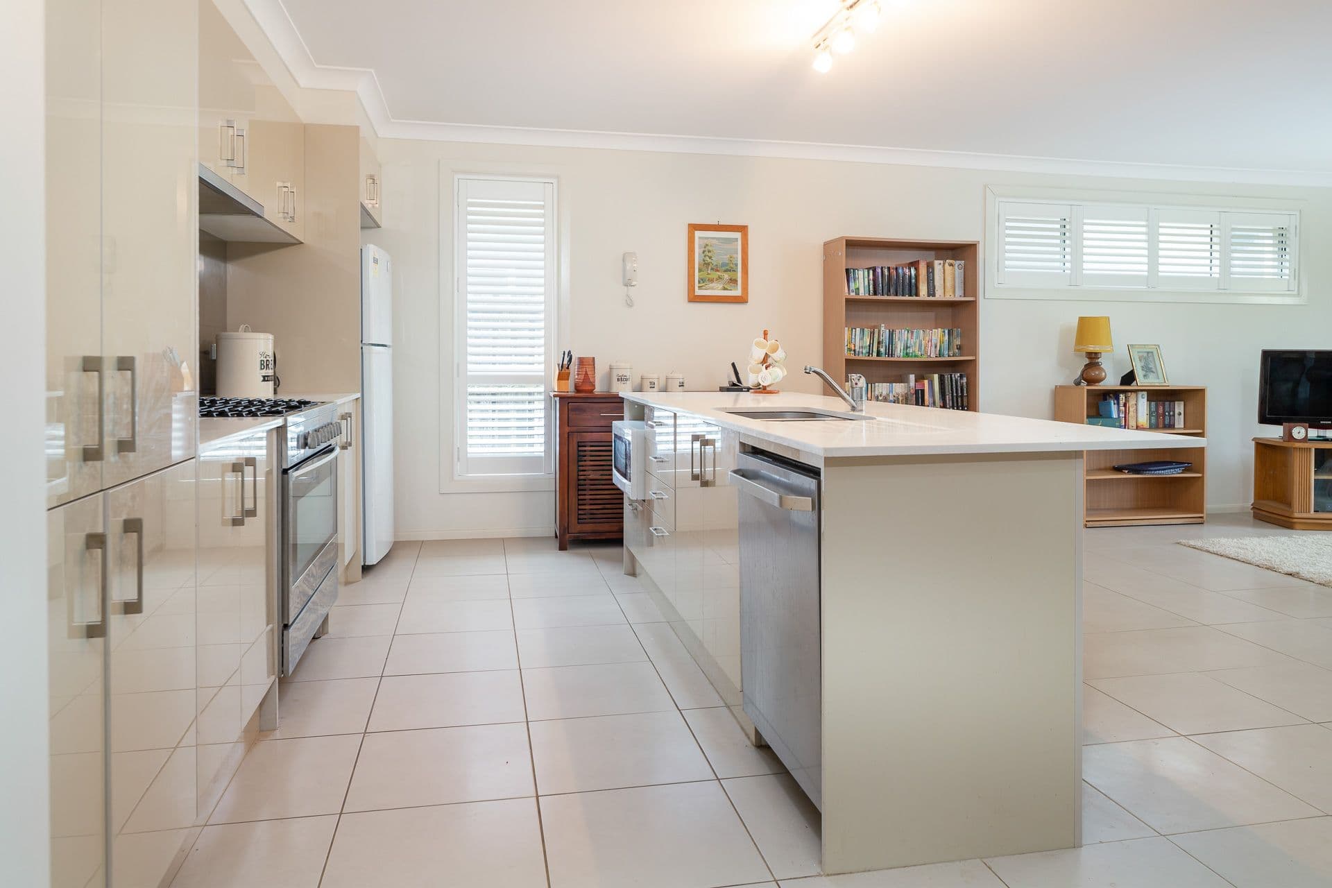 8 Red Hill Parade, Tomakin - Thumbnail 3