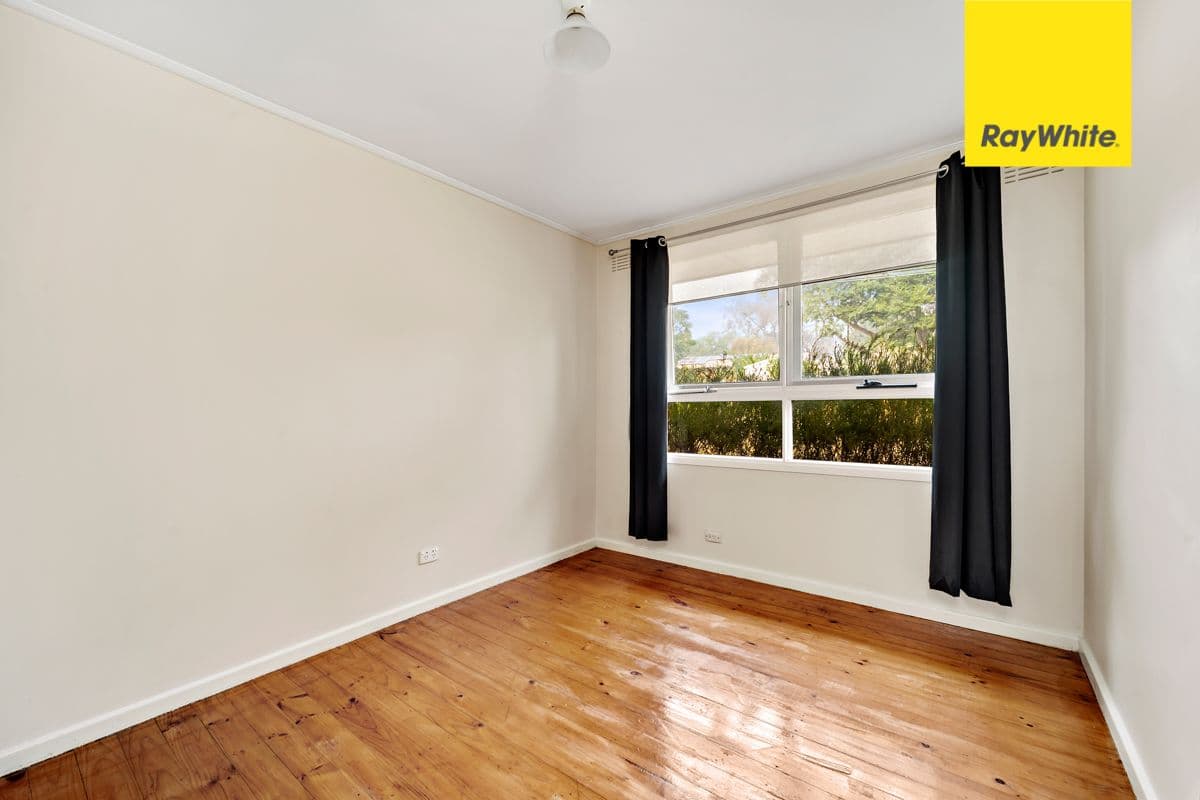 15 Aston Crescent, Cook ACT 2614, Cook - Thumbnail 6