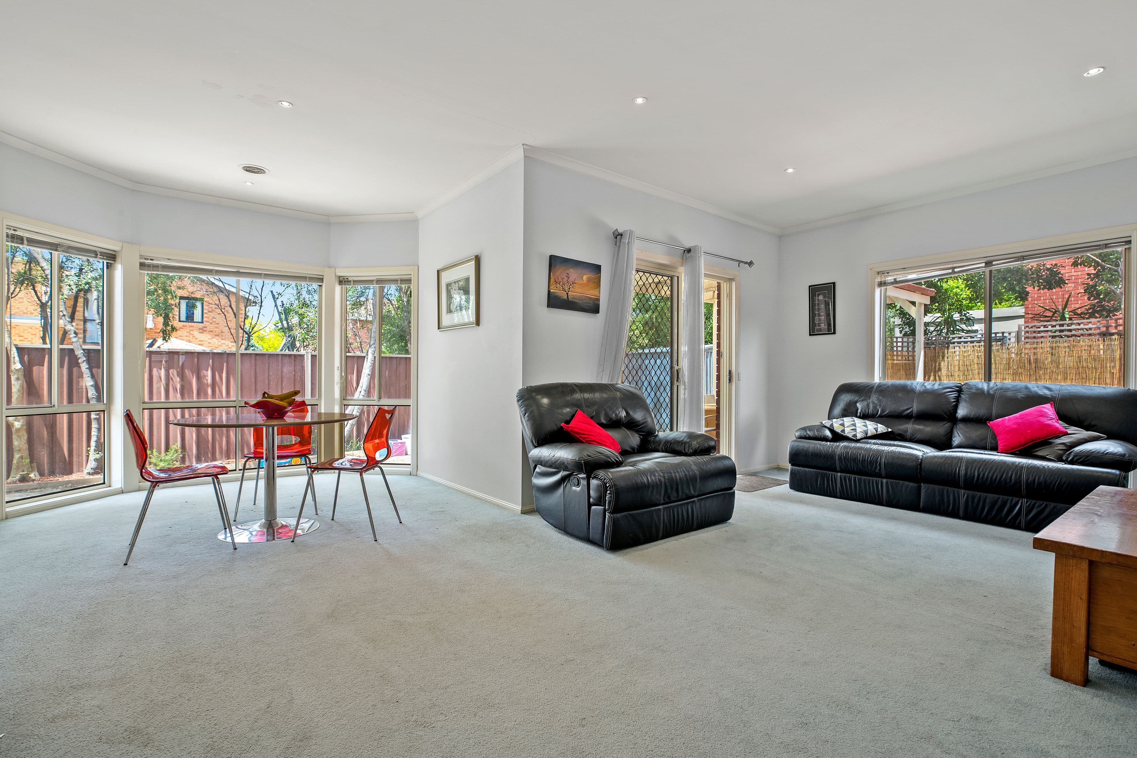 1 Sage Place, Rowville VIC 3178, Rowville - Thumbnail 4