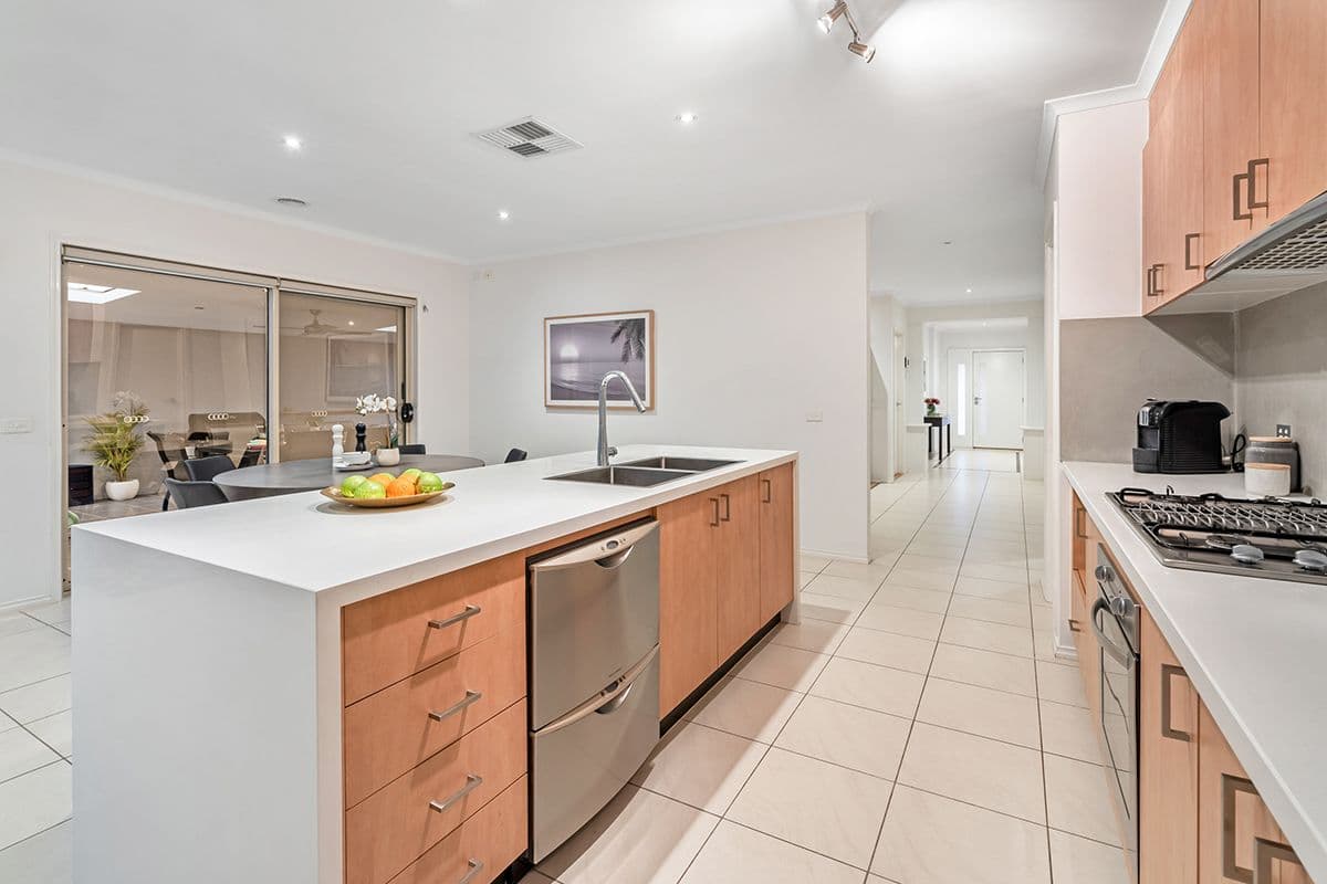 78 Axminster Drive, Craigieburn VIC 3064, Craigieburn - Thumbnail 7