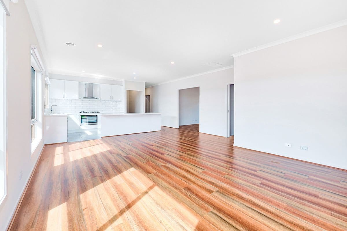 11 Bruin Street, Clyde North VIC 3978, Clyde North - Thumbnail 5