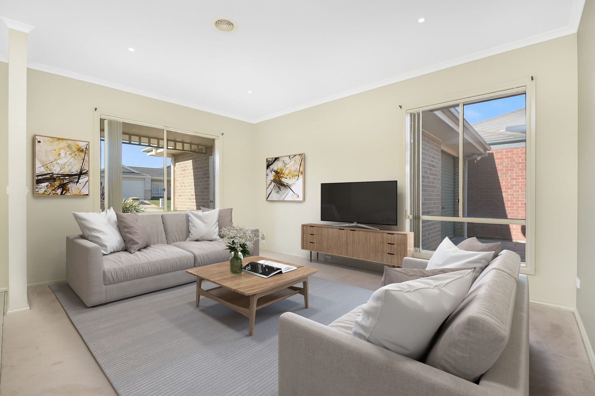 13 Atkinson Drive, Berwick VIC 3806, Berwick - Thumbnail 2