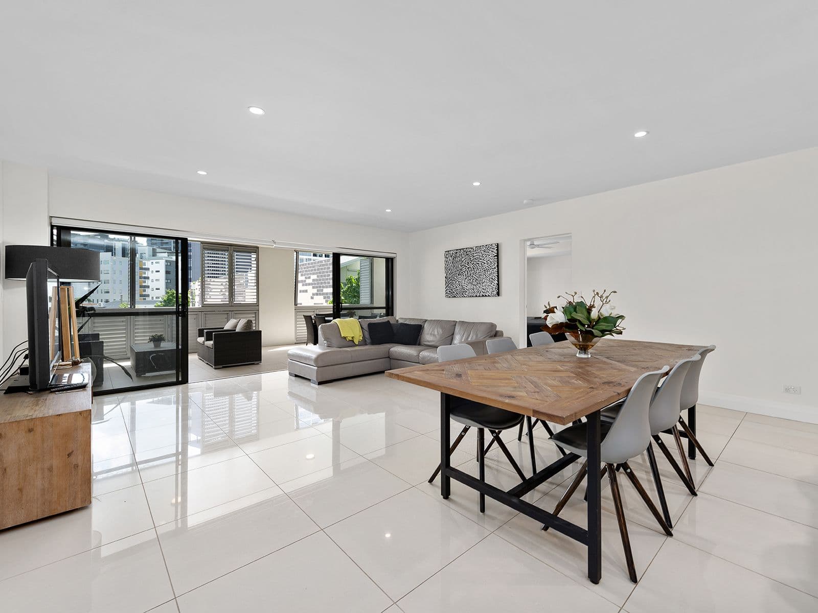 18 Helen Street, Teneriffe QLD 4005, Teneriffe - Thumbnail 2