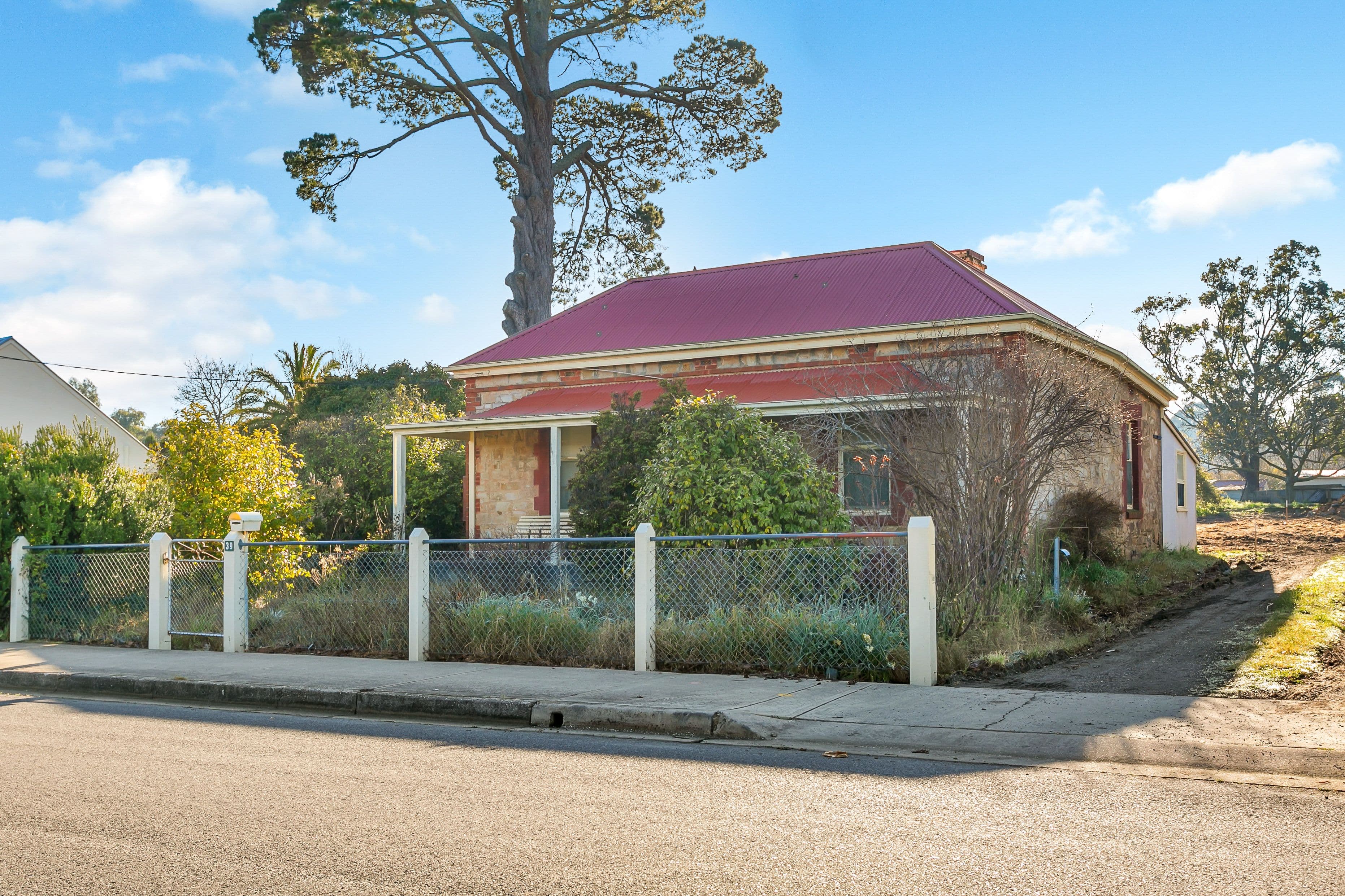 39 Church Street, Hahndorf SA 5245, Hahndorf - Thumbnail 2