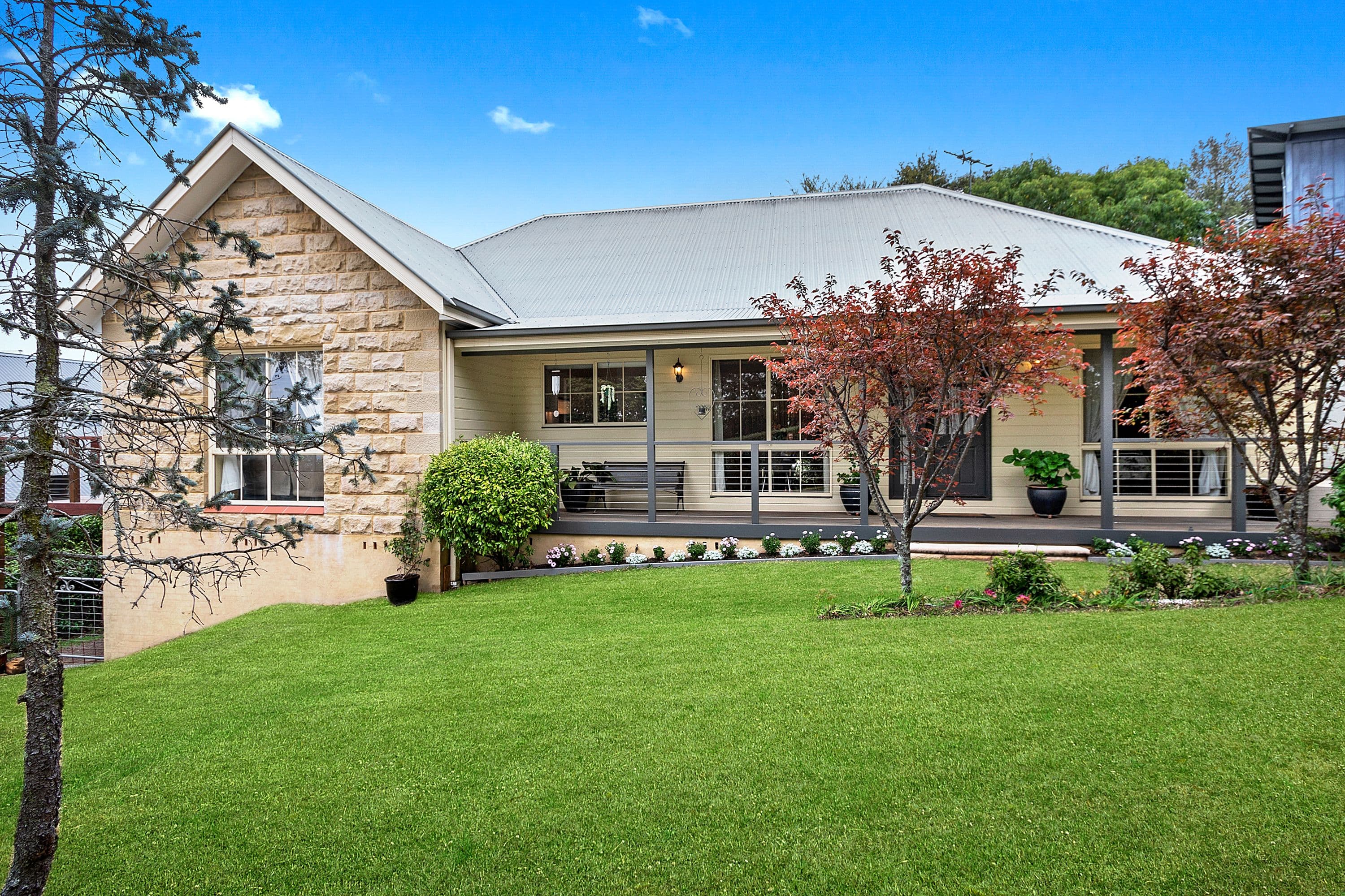 15 Warks Hill Road, Kurrajong Heights - Image 1