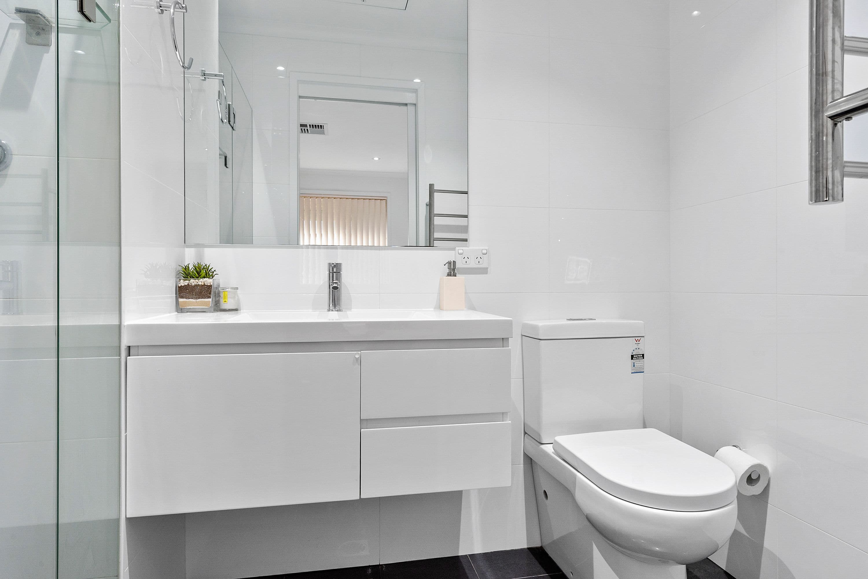 6 Campbell Avenue, Normanhurst - Thumbnail 8