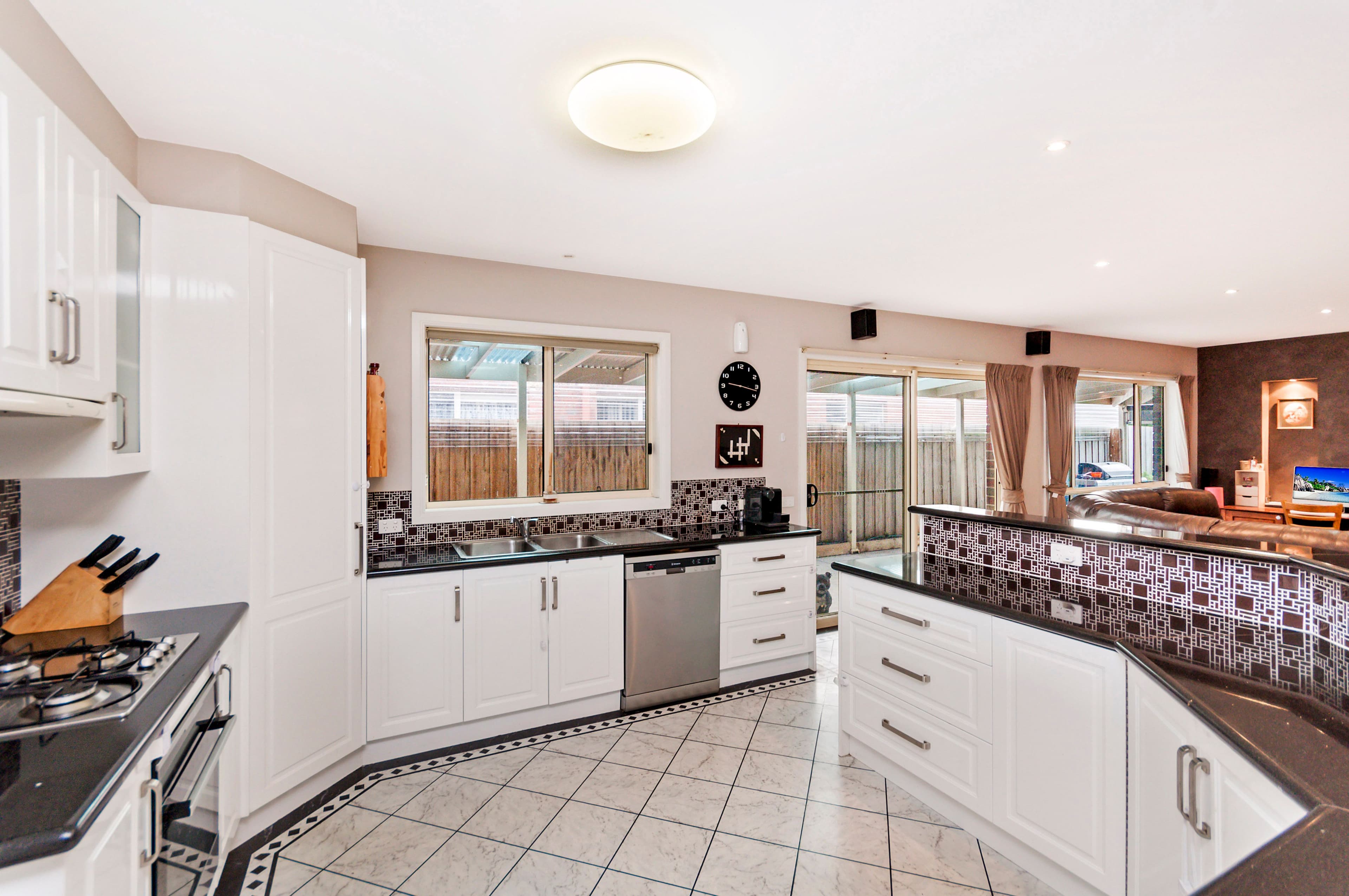38 Adriana Crescent, Warrnambool VIC 3280, Warrnambool - Thumbnail 4