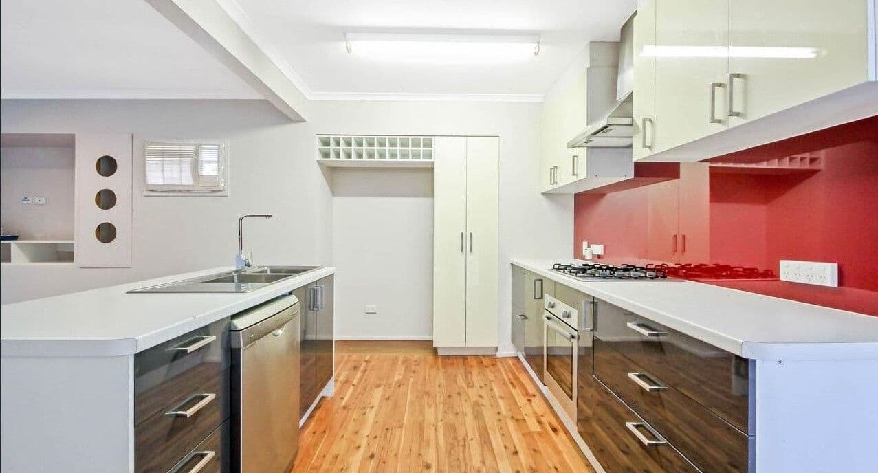 4 Camilla Court, Deception Bay QLD 4508, Deception Bay - Thumbnail 2