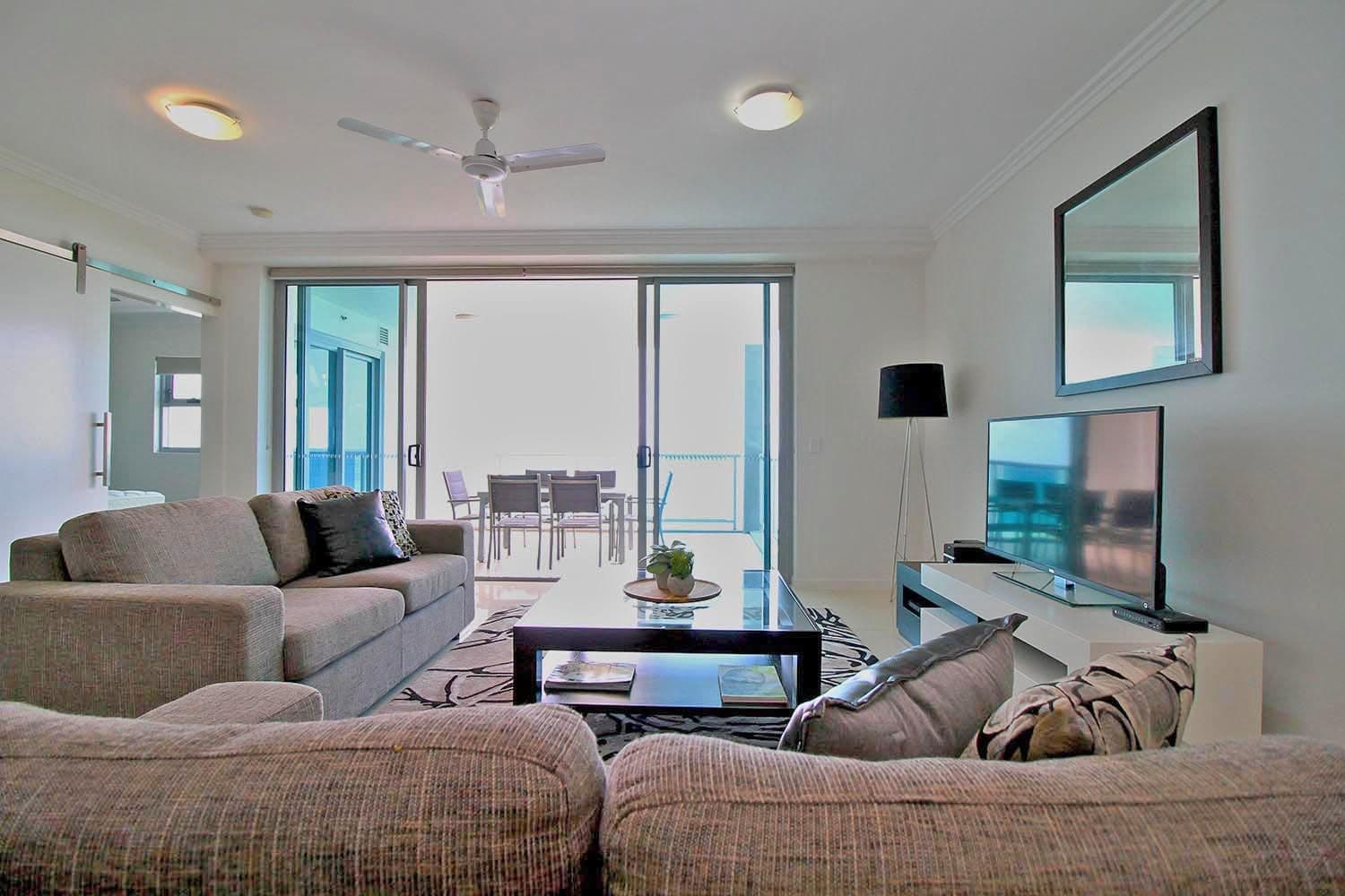 703/102 Esplanade, DARWIN CITY NT 0800, Darwin City - Thumbnail 2