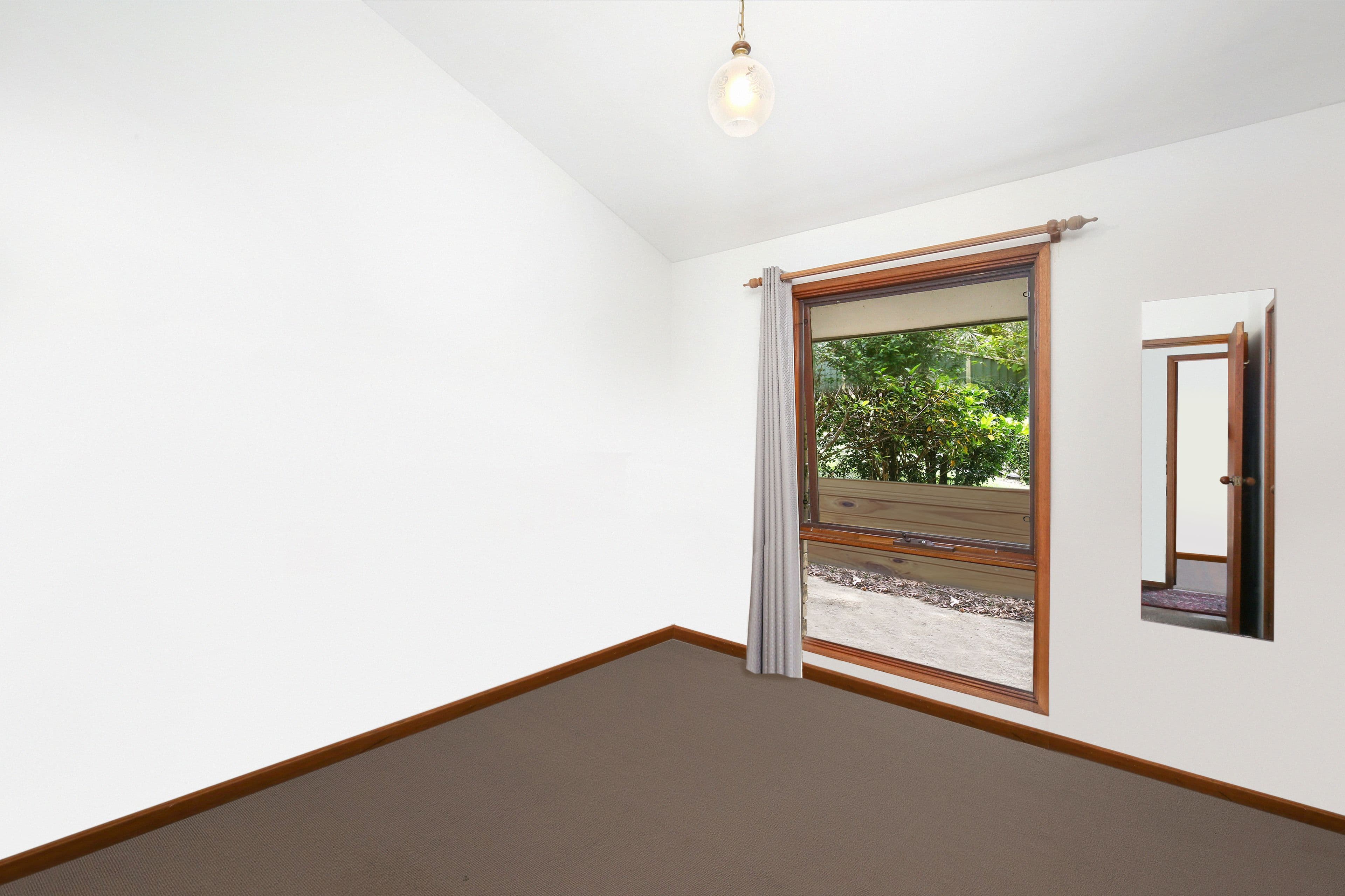 5 & 5A Mooramba Avenue, North Gosford NSW 2250, North Gosford - Thumbnail 5