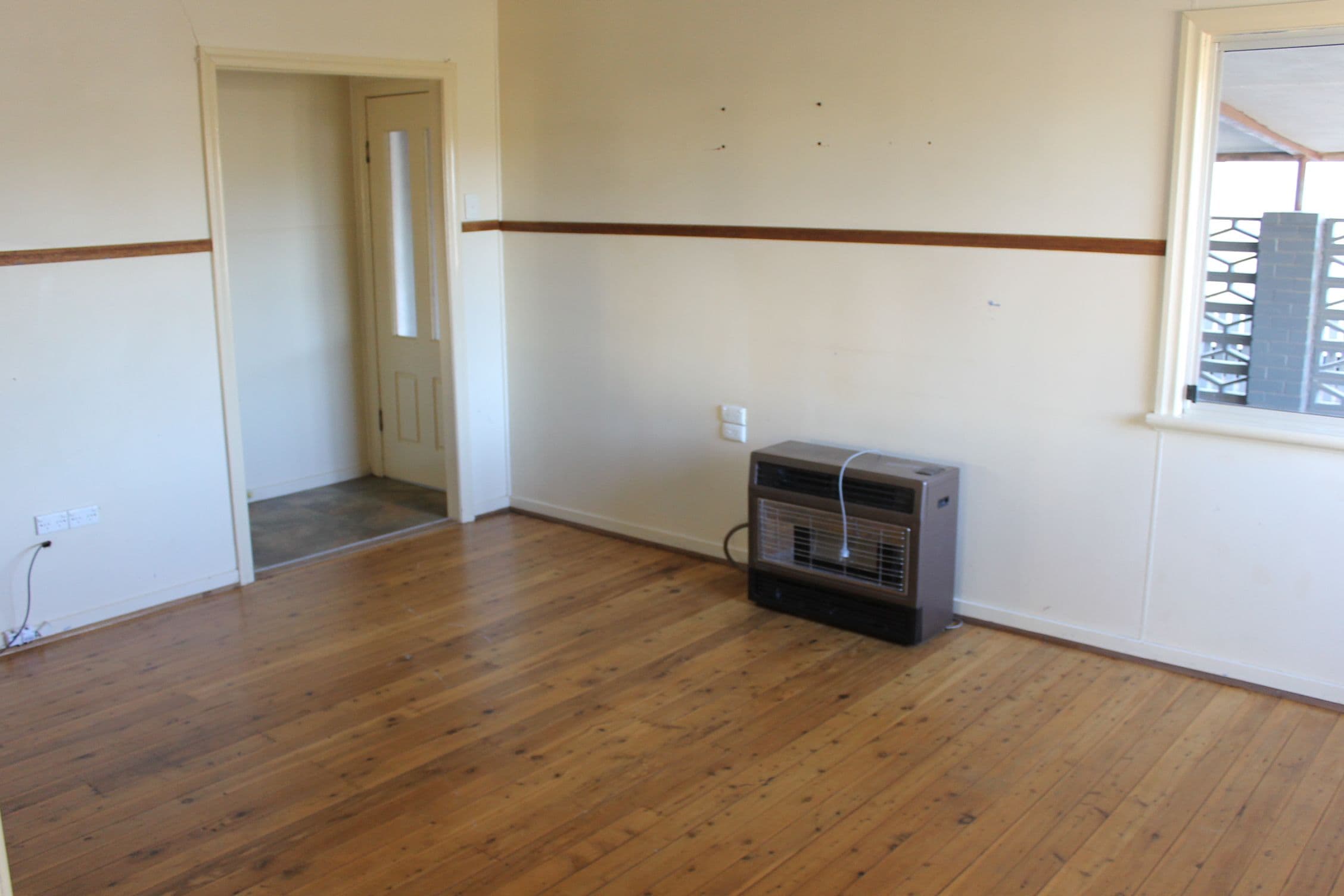 60 Moreton Street, Dalby QLD 4405, Dalby - Thumbnail 3