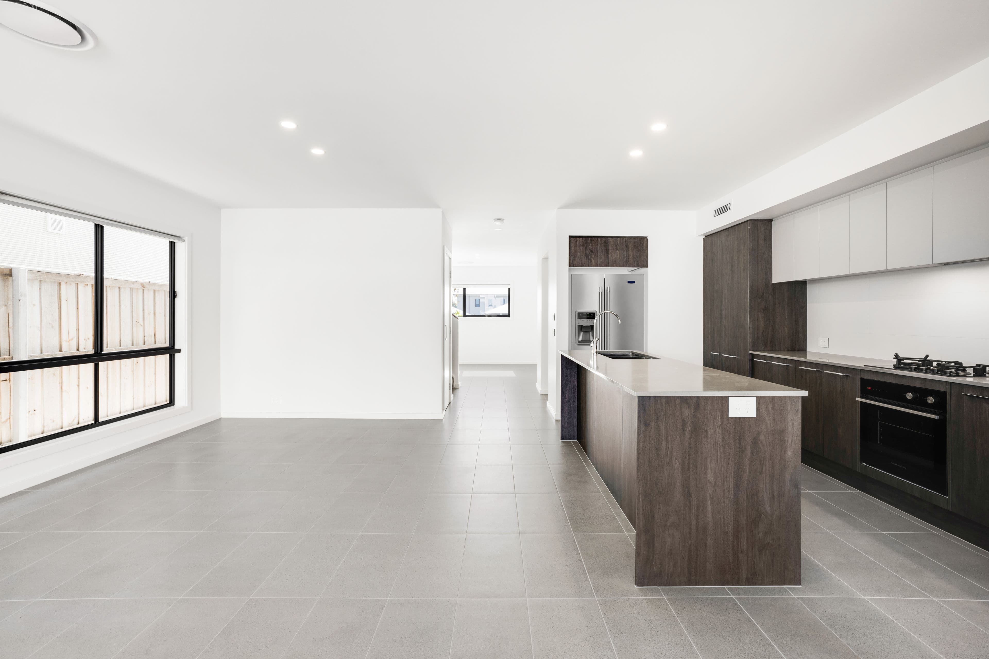 6 Chambers Way, GLEDSWOOD HILLS NSW 2557, Gledswood Hills - Thumbnail 3