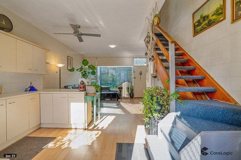 2/374 Seaview Road, Henley Beach SA 5022, Henley Beach - Thumbnail 4