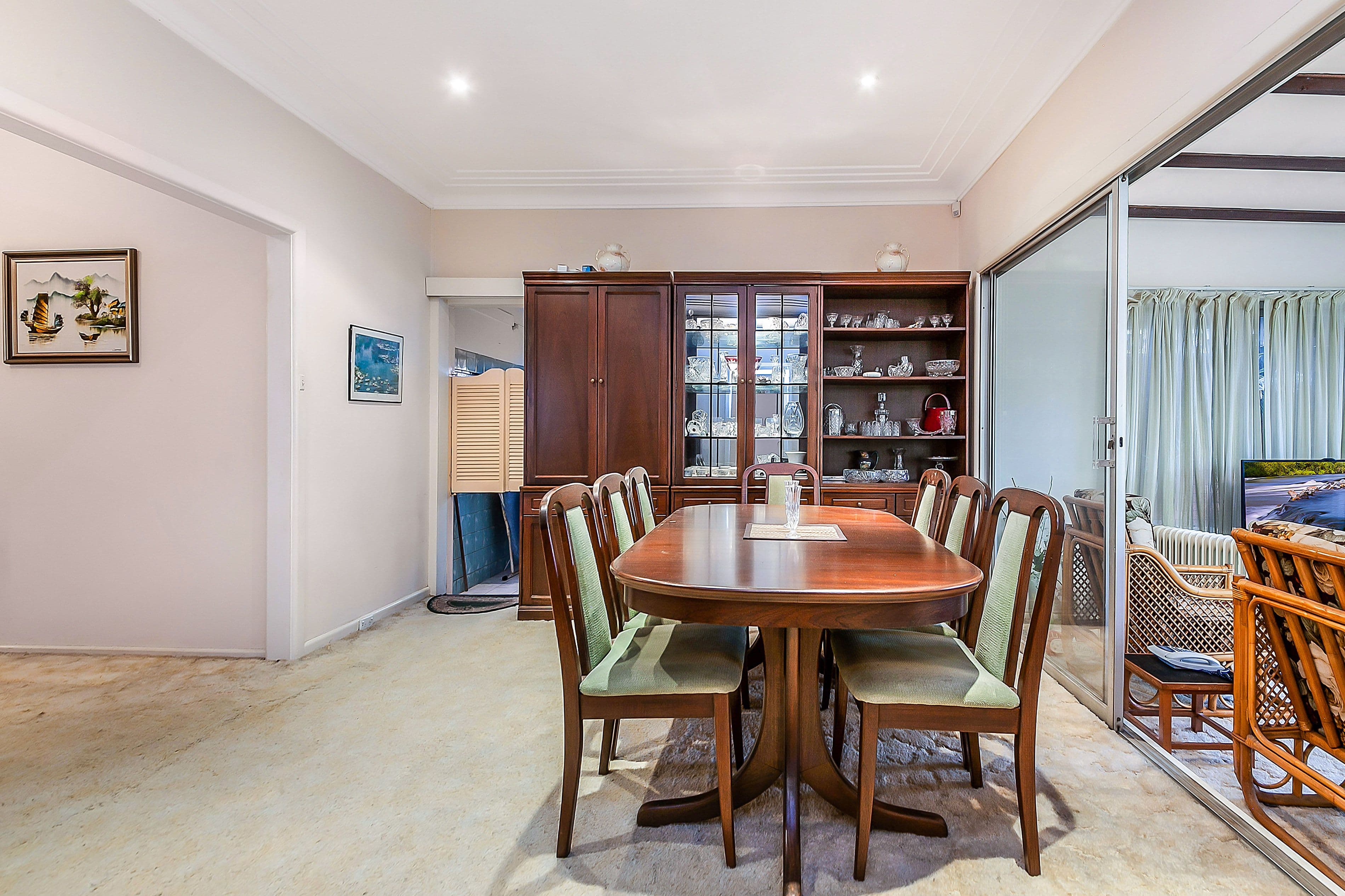 92 Hillcrest Avenue, Greenacre - Thumbnail 5