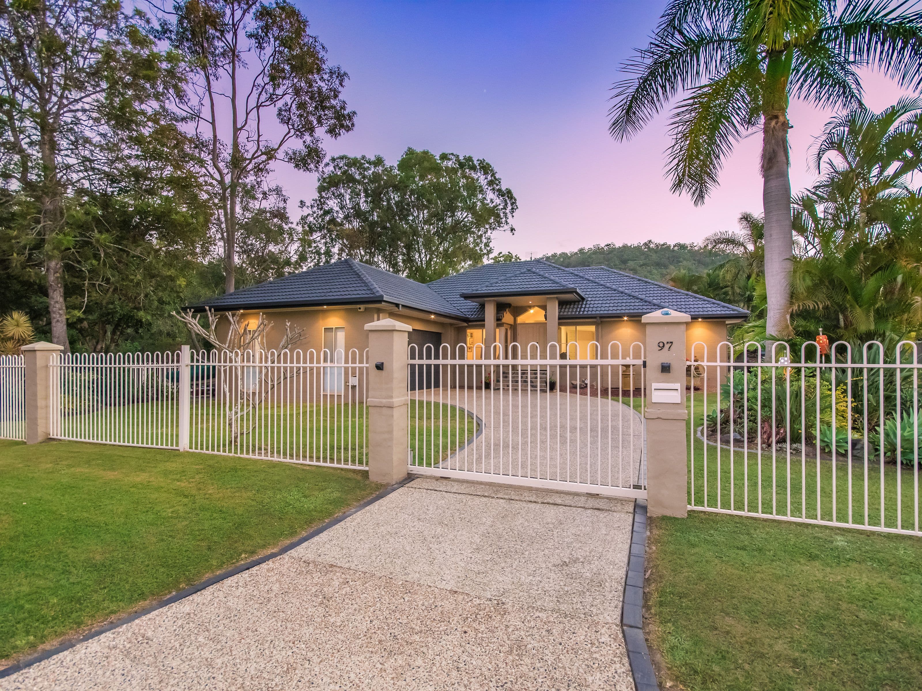 97 California Drive, Oxenford QLD 4210, Oxenford - Thumbnail 3