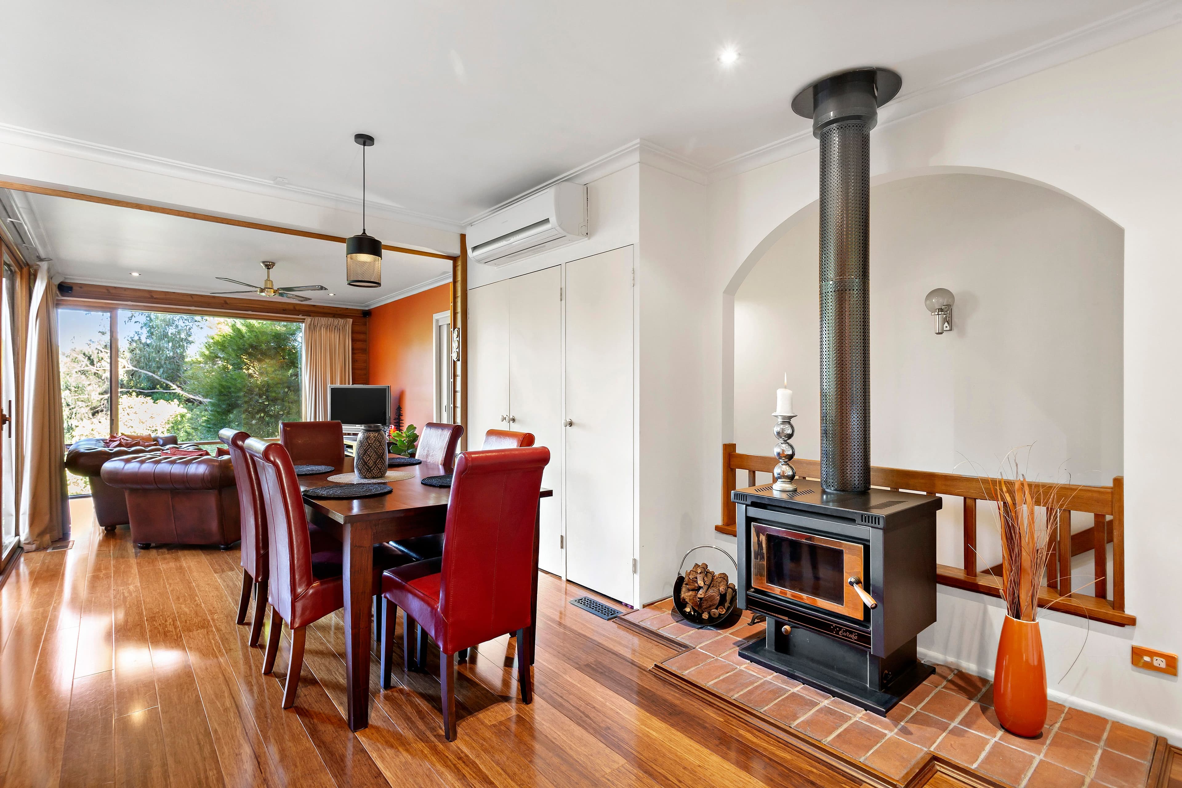 18 Falconer Street, Glen Waverley VIC 3150, Glen Waverley - Thumbnail 6
