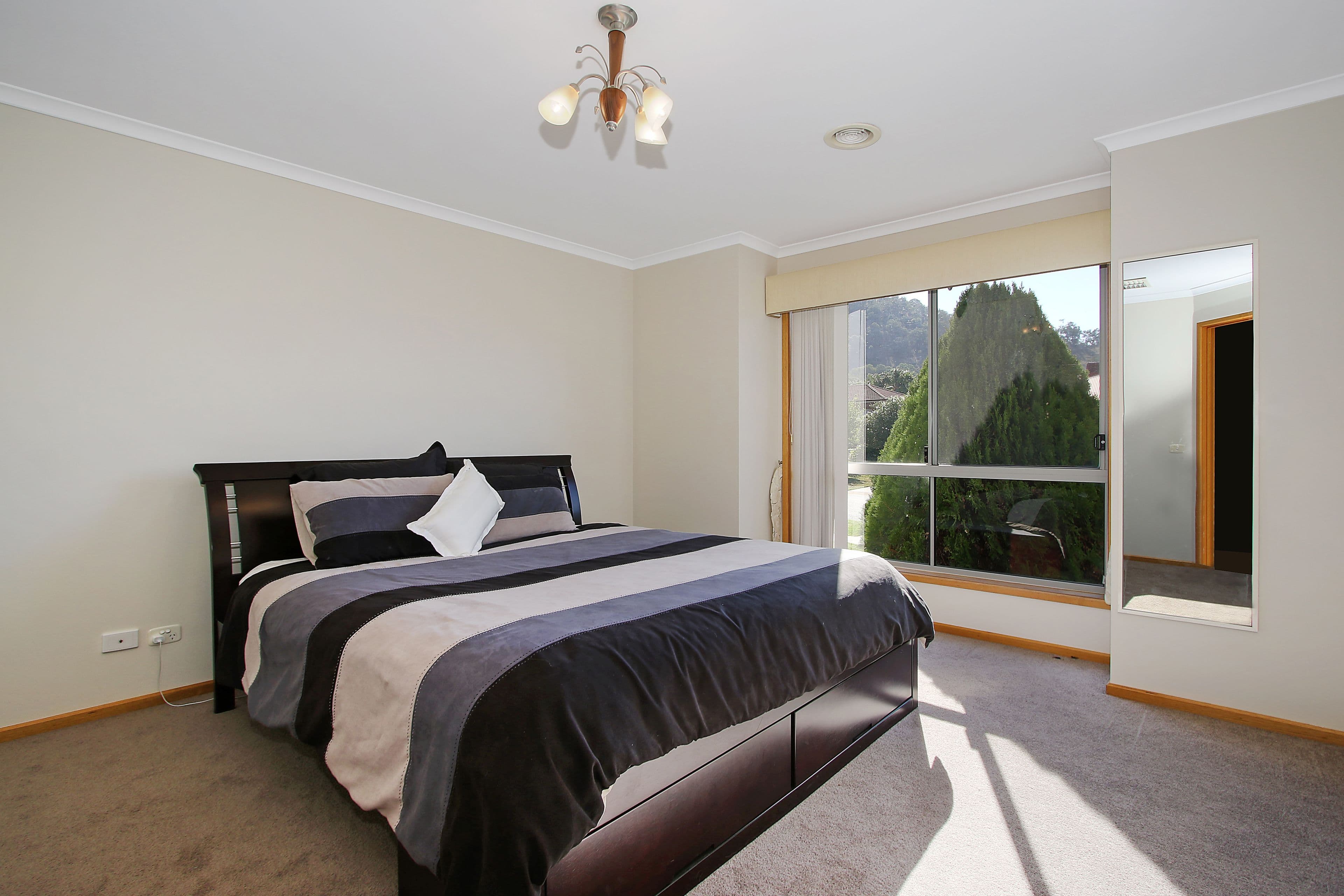 35 Willoughby Avenue, West Wodonga VIC 3690, West Wodonga - Thumbnail 5