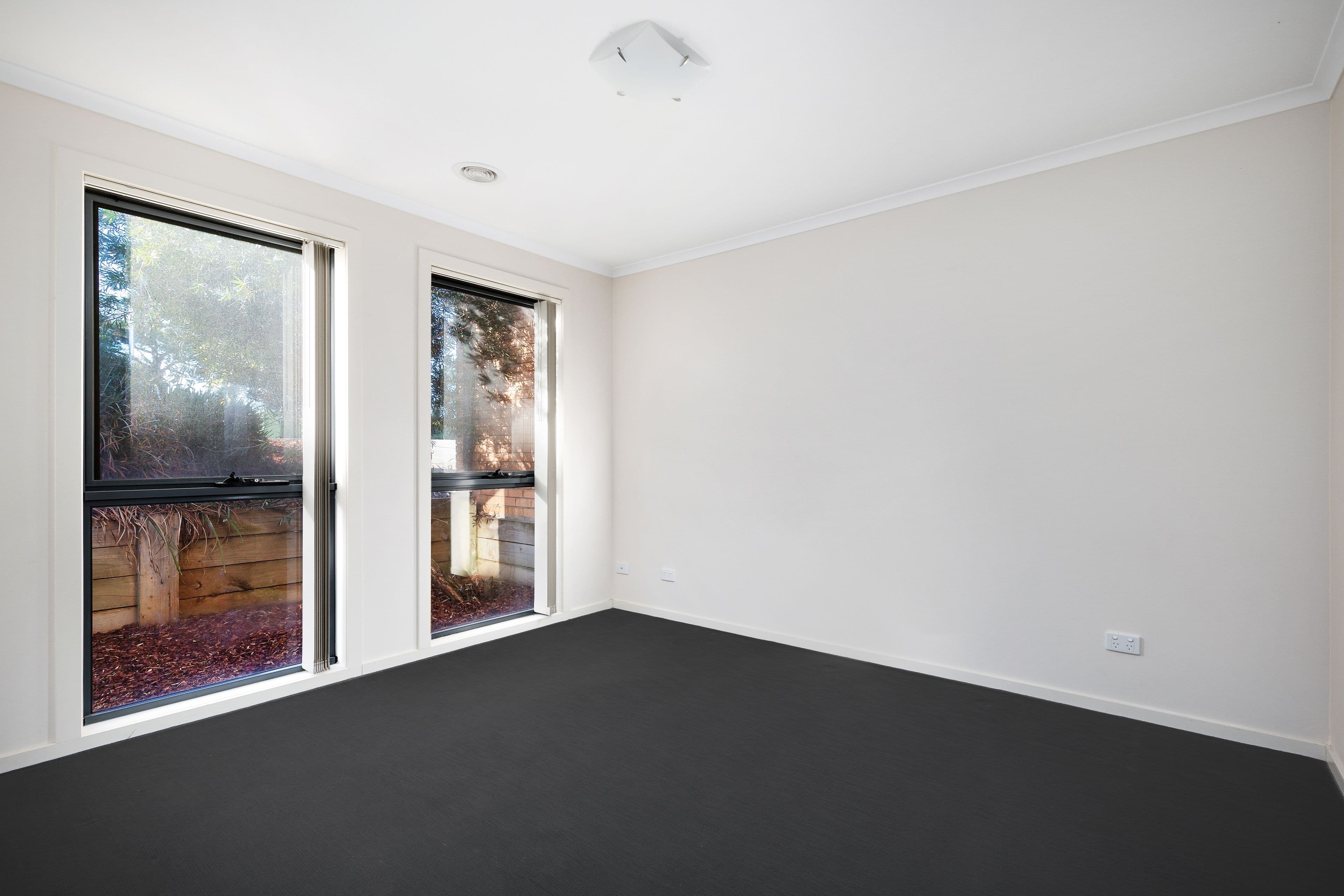 13 Herbert Street, Pakenham VIC 3810, Pakenham - Thumbnail 5