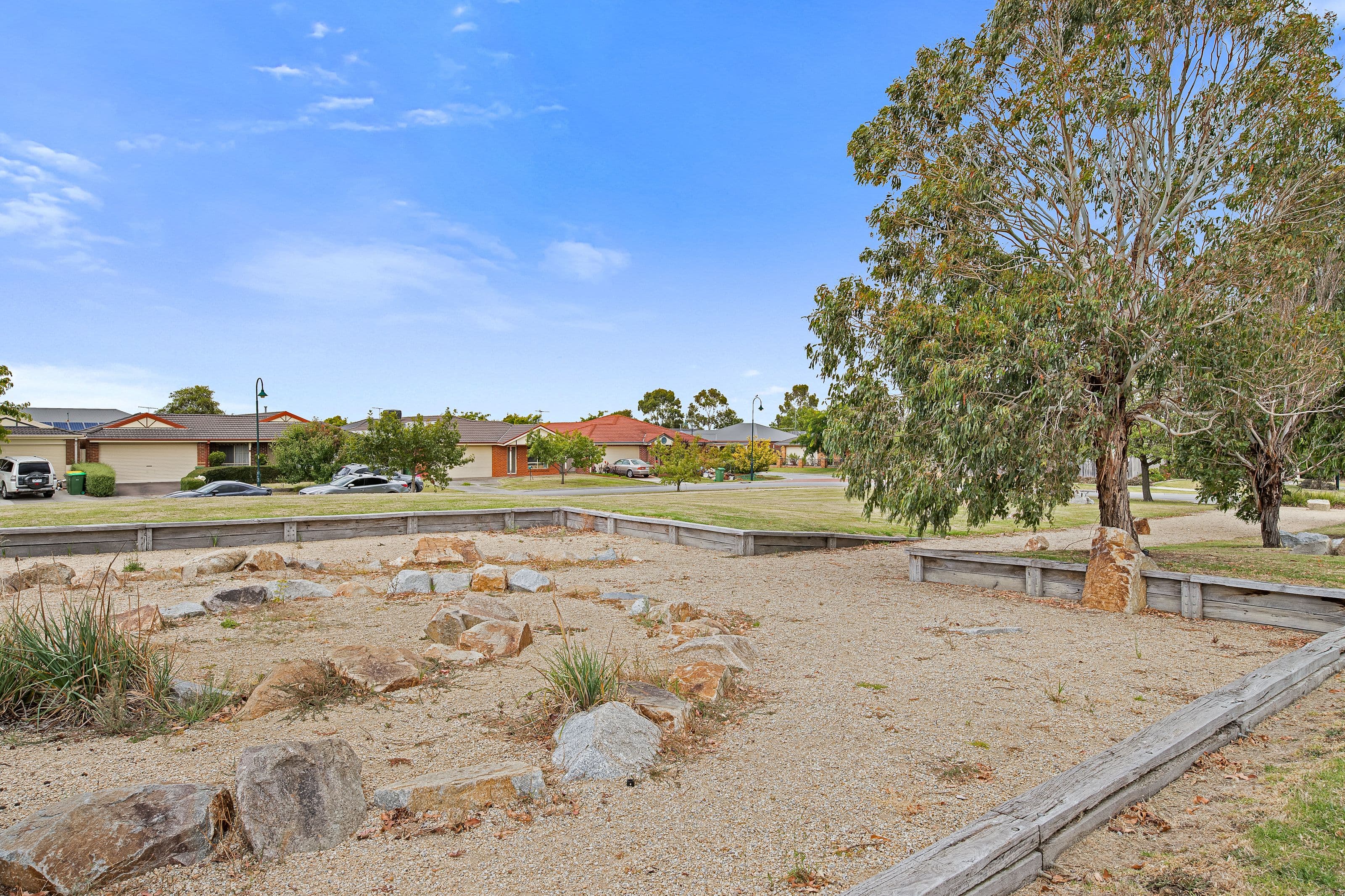 12 Grice Quadrant, Pakenham VIC 3810, Pakenham - Thumbnail 3