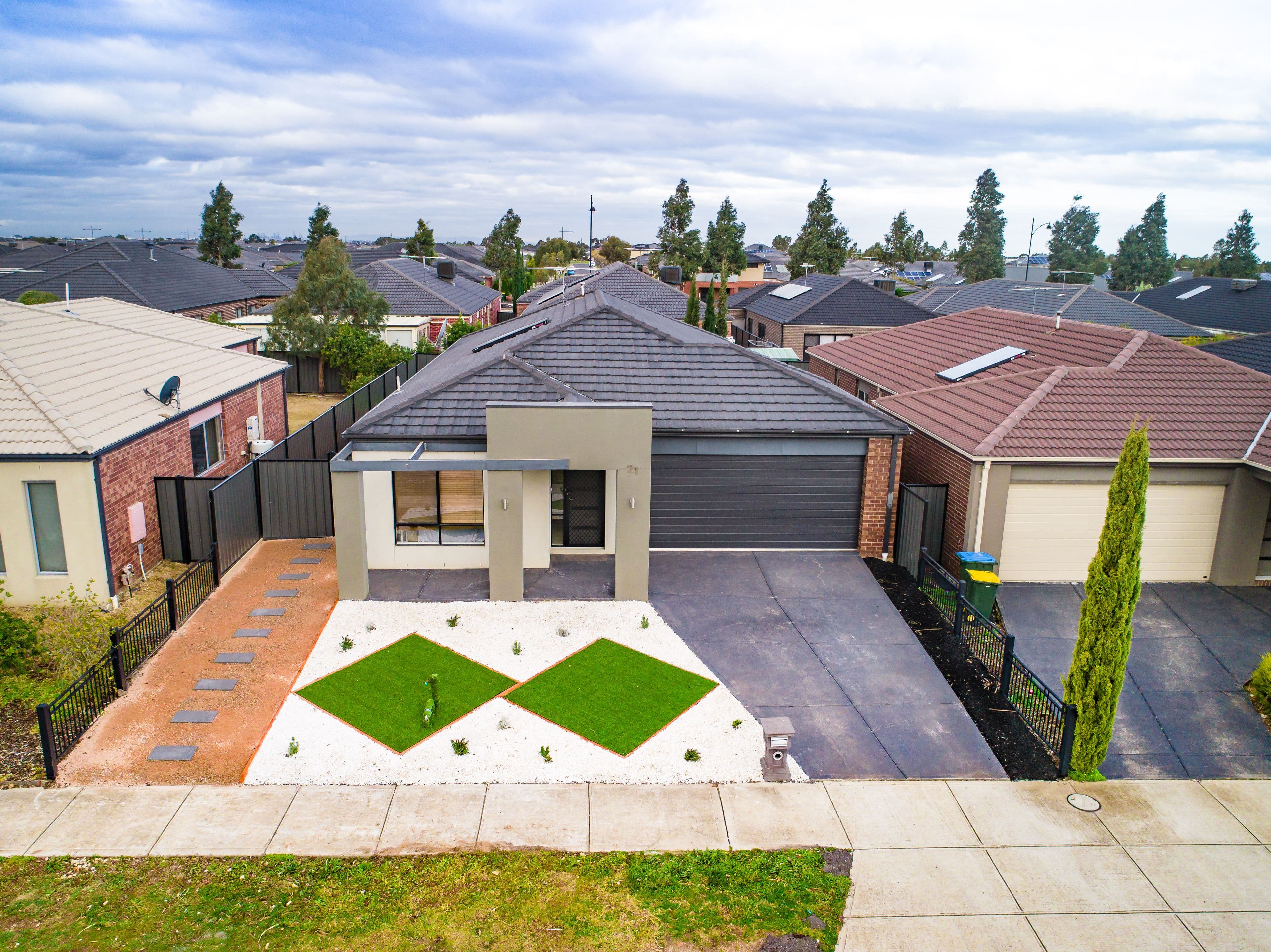 21 JOSEBURY Road, Tarneit VIC 3029, Tarneit - Thumbnail 2