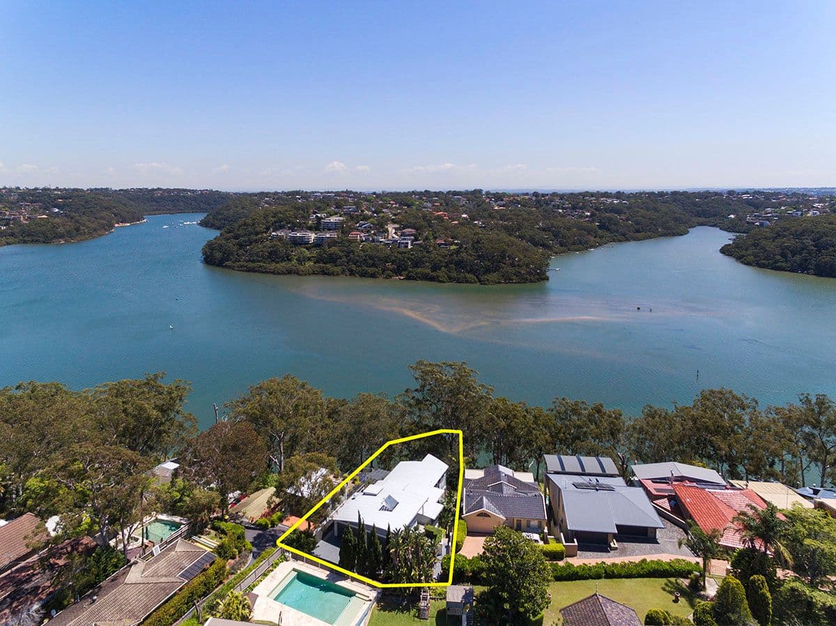 9 Cranbrook Place, Illawong - Thumbnail 8