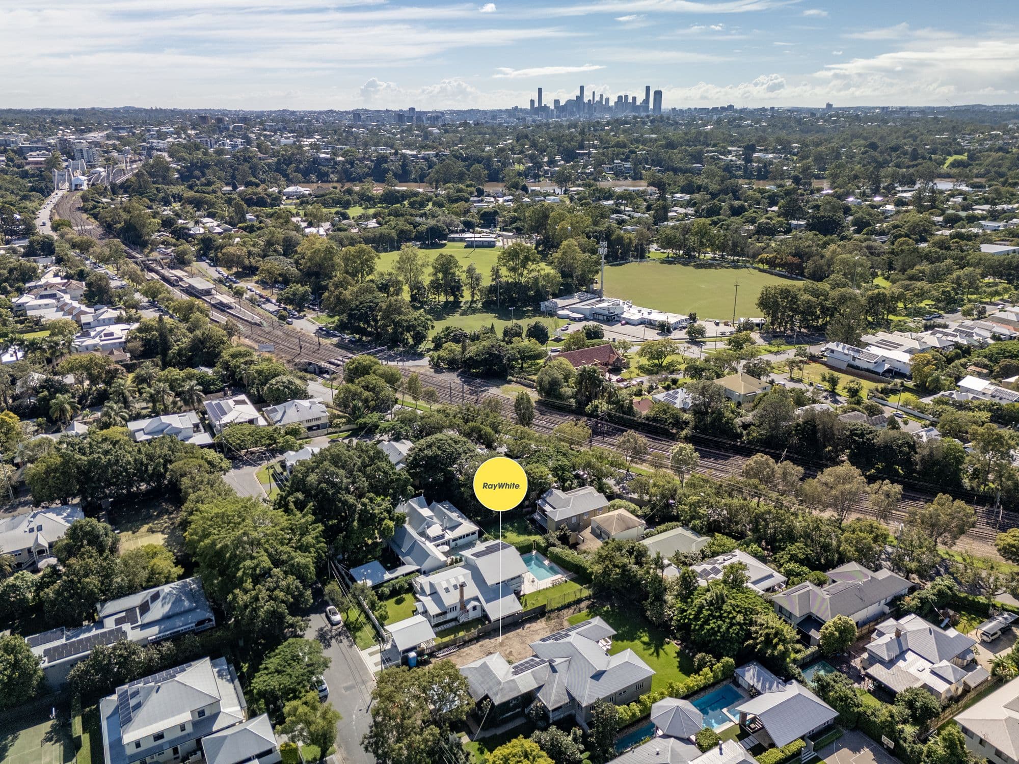 20 Lama Street, Chelmer QLD 4068, Chelmer - Thumbnail 2
