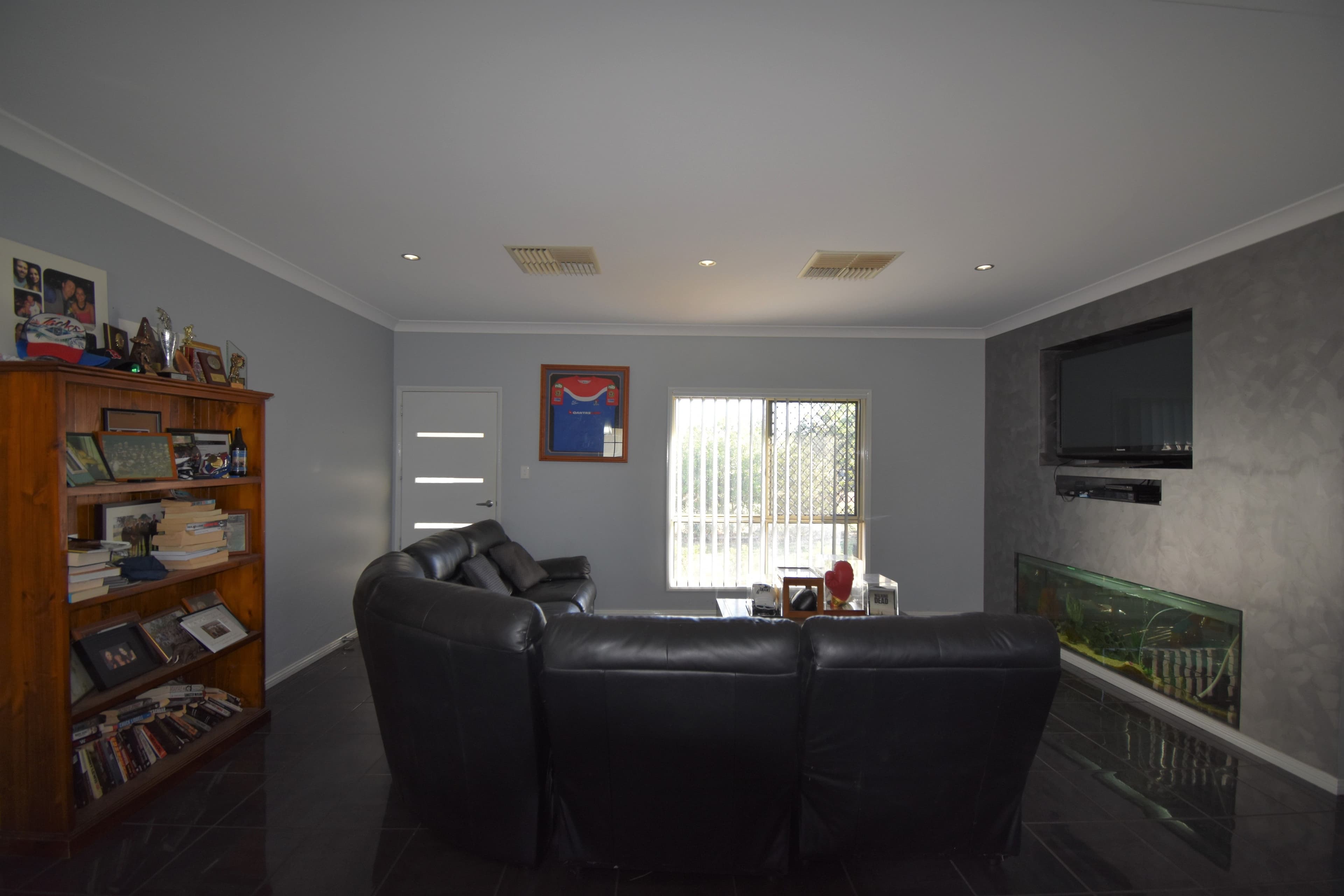 141 Gidyea Street, Barcaldine QLD 4725, Barcaldine - Thumbnail 5