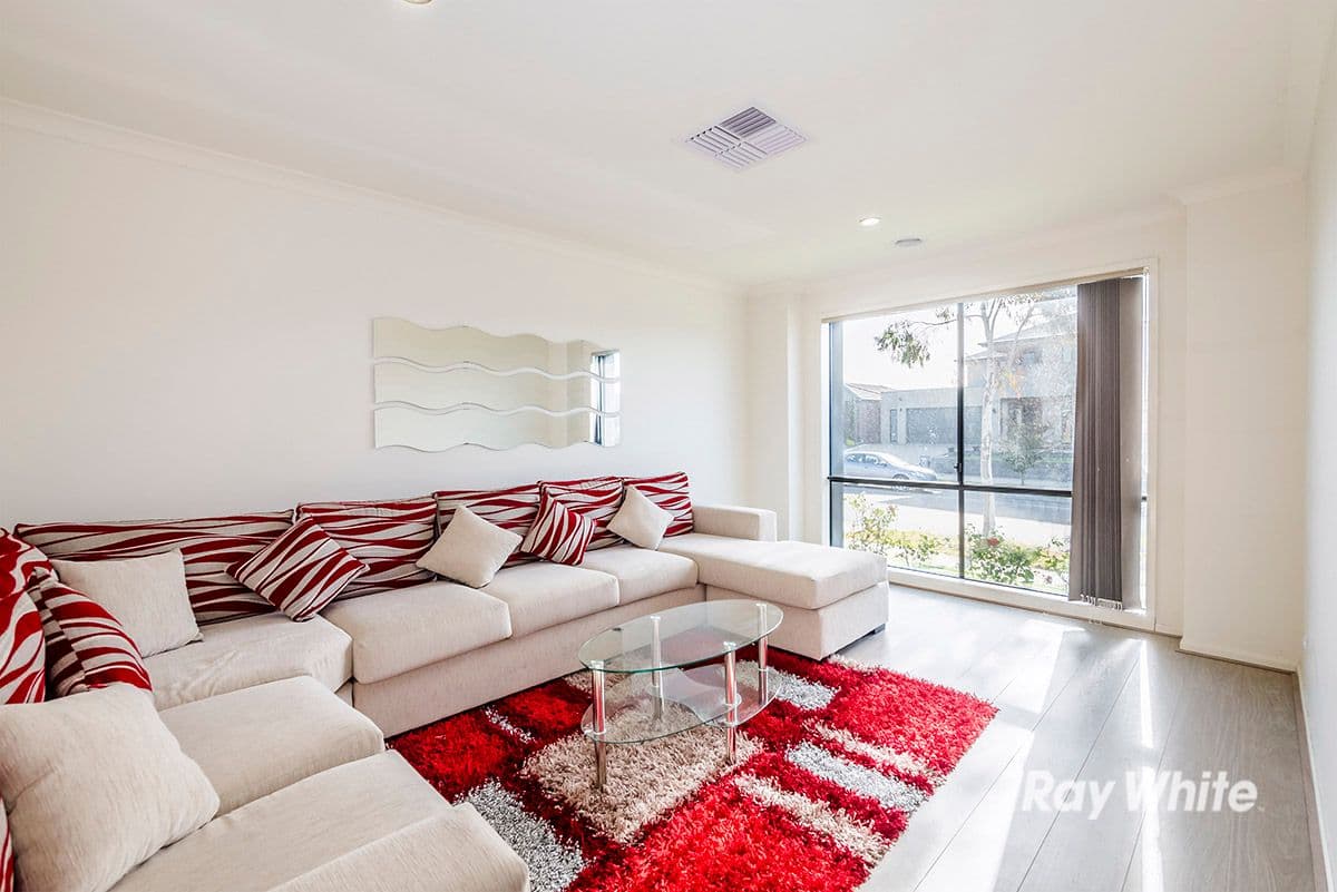 28 Stanford Street, Cranbourne West VIC 3977, Cranbourne West - Thumbnail 3