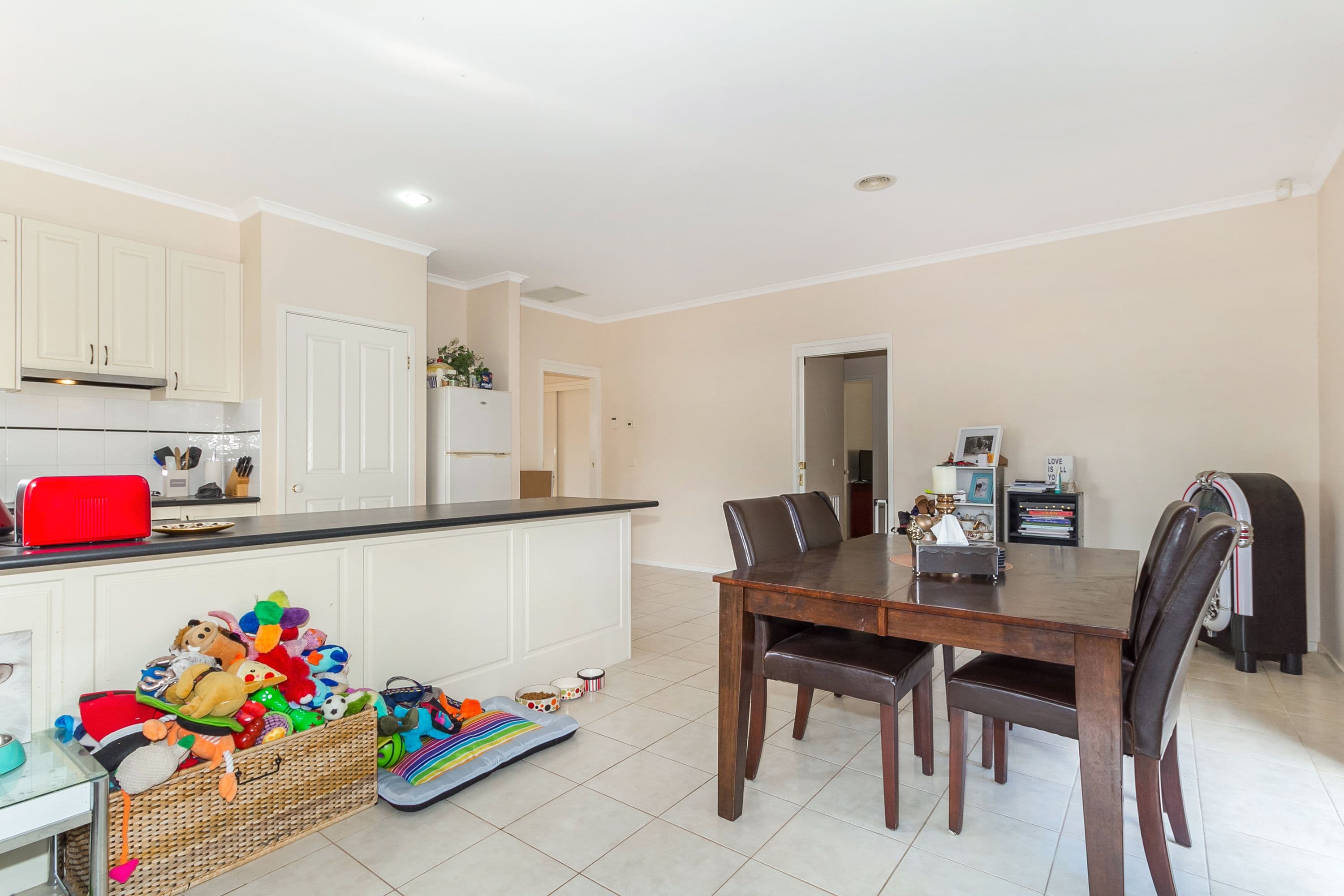 4 Renwick Road, Ferntree Gully VIC 3156, Ferntree Gully - Thumbnail 6