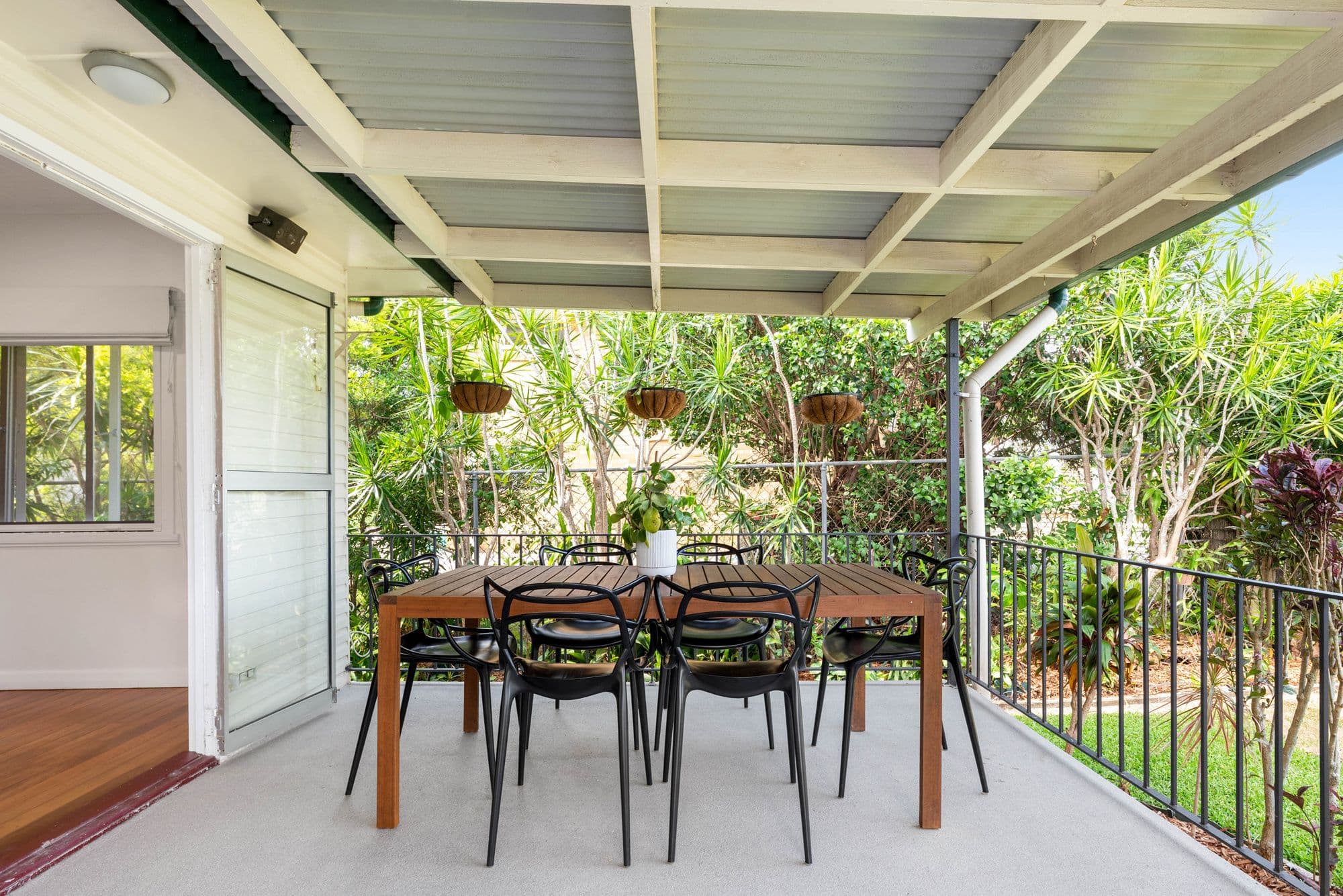 9 Hillgrove Street, Upper Mount Gravatt QLD 4122, Mount Gravatt East - Thumbnail 4